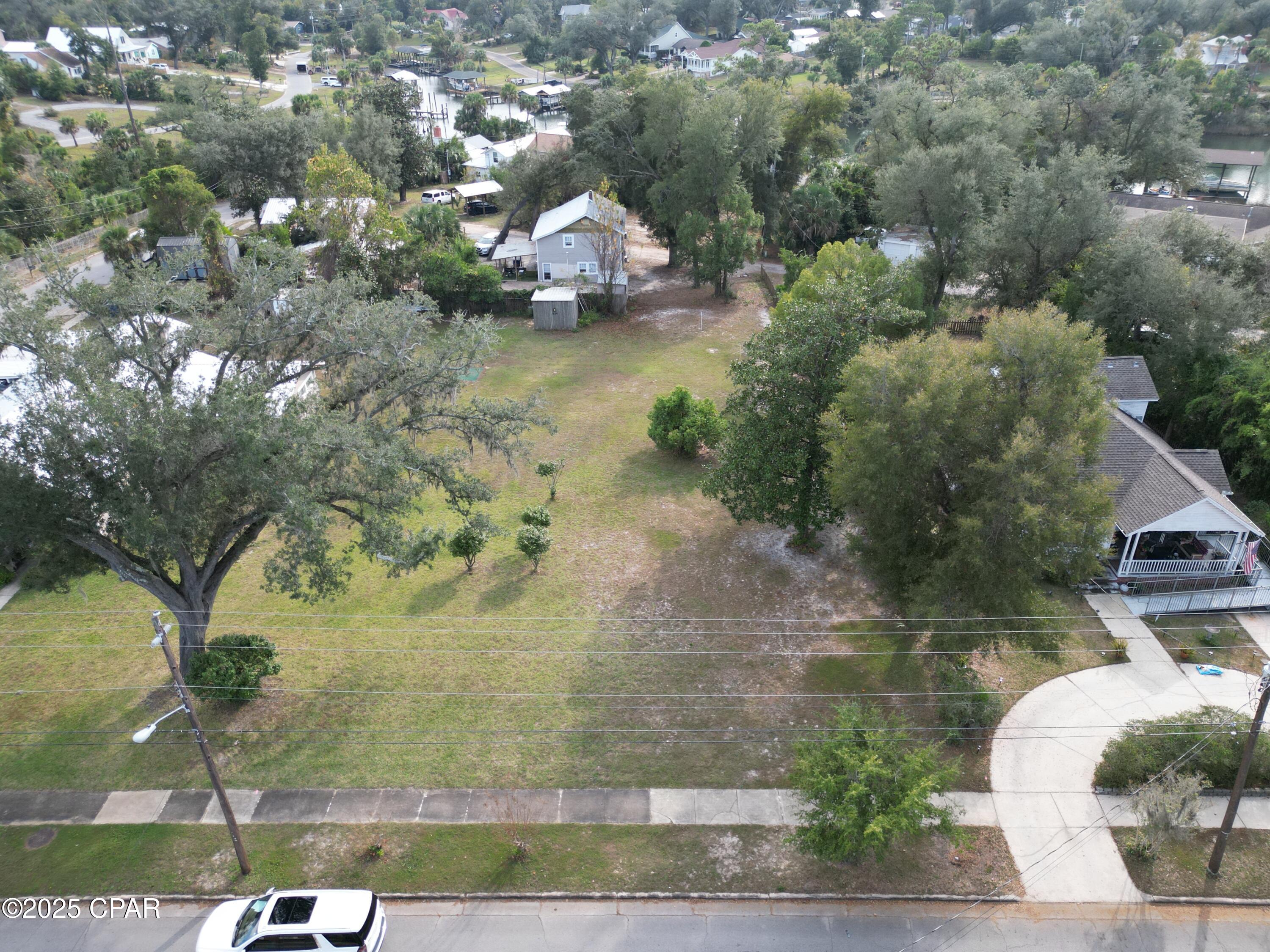 Sudduths 1st Add - Land