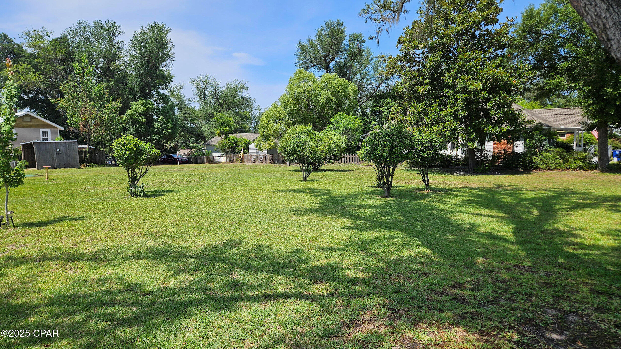 Sudduths 1st Add - Land