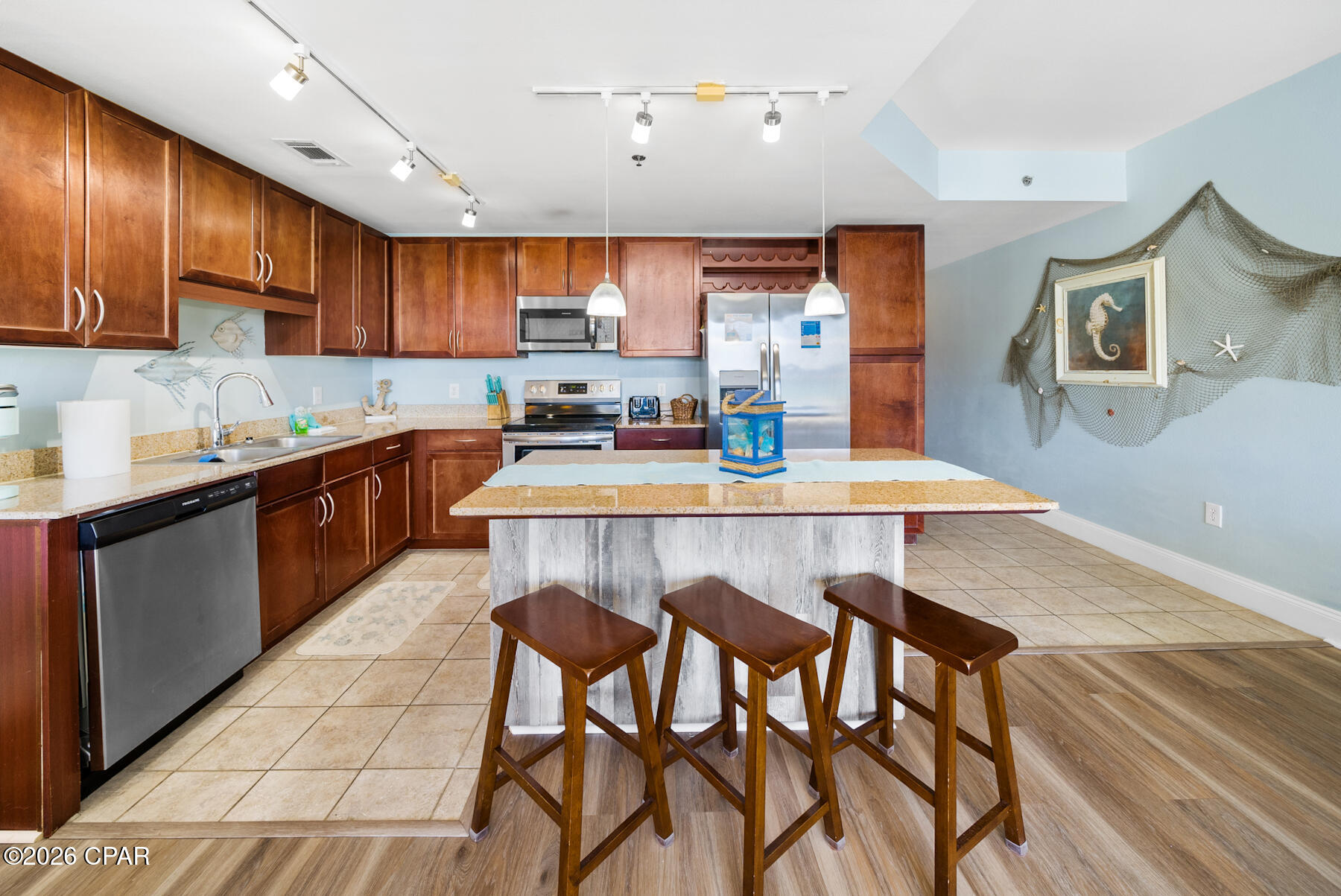 Laketown Wharf - Residential