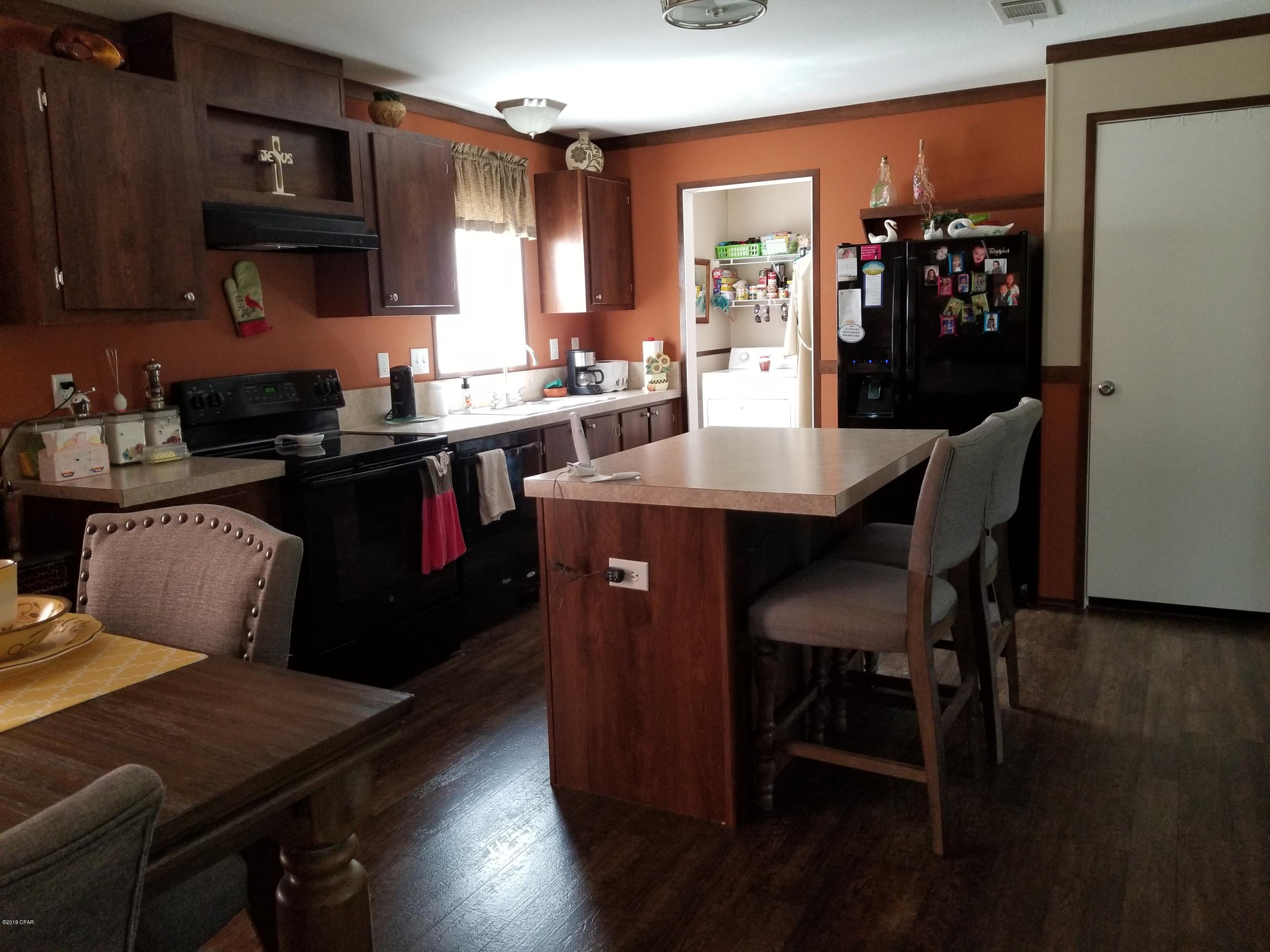 Leisure Lakes - Residential