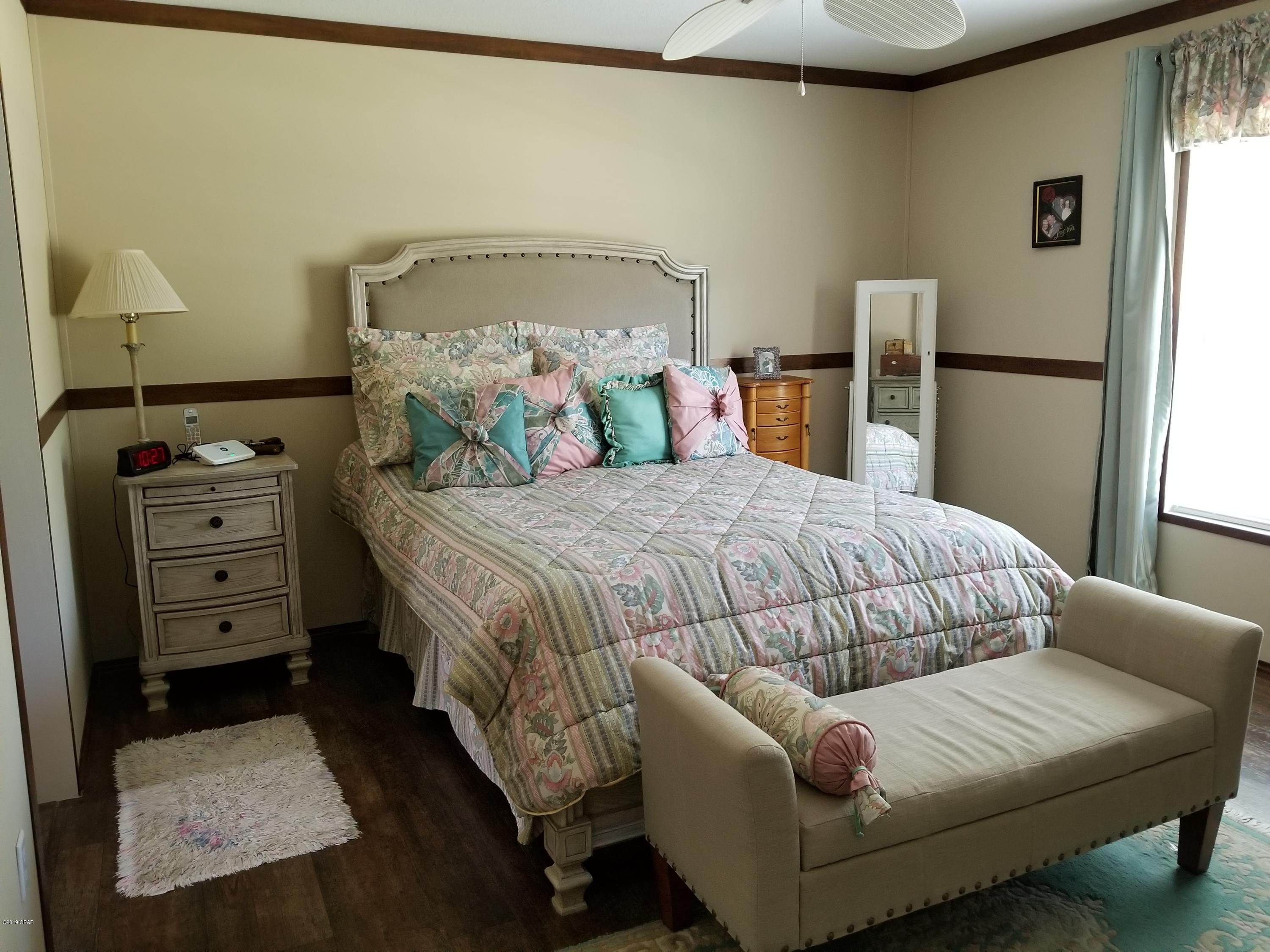 Leisure Lakes - Residential