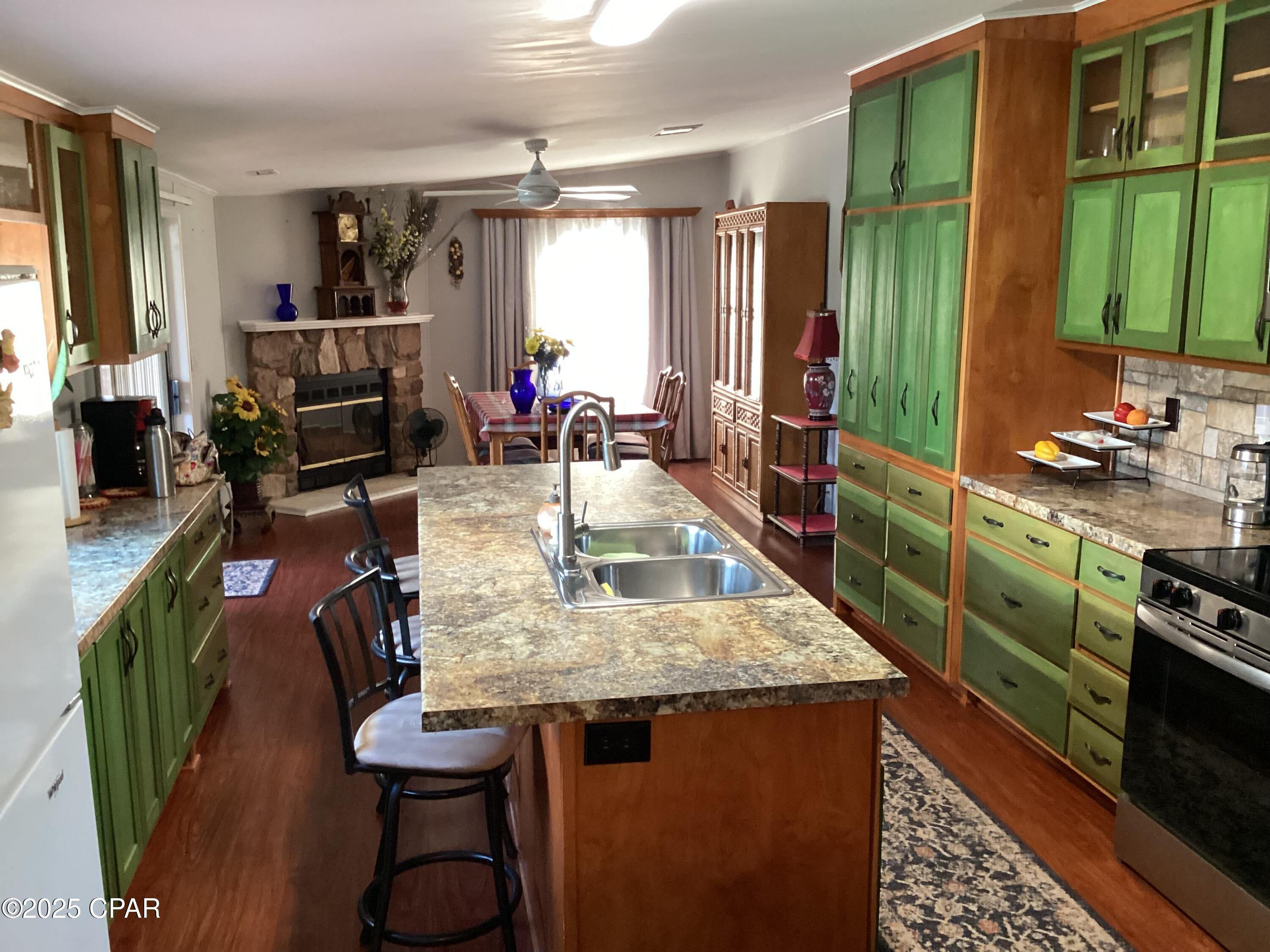 [No Recorded Subdiv] - Residential