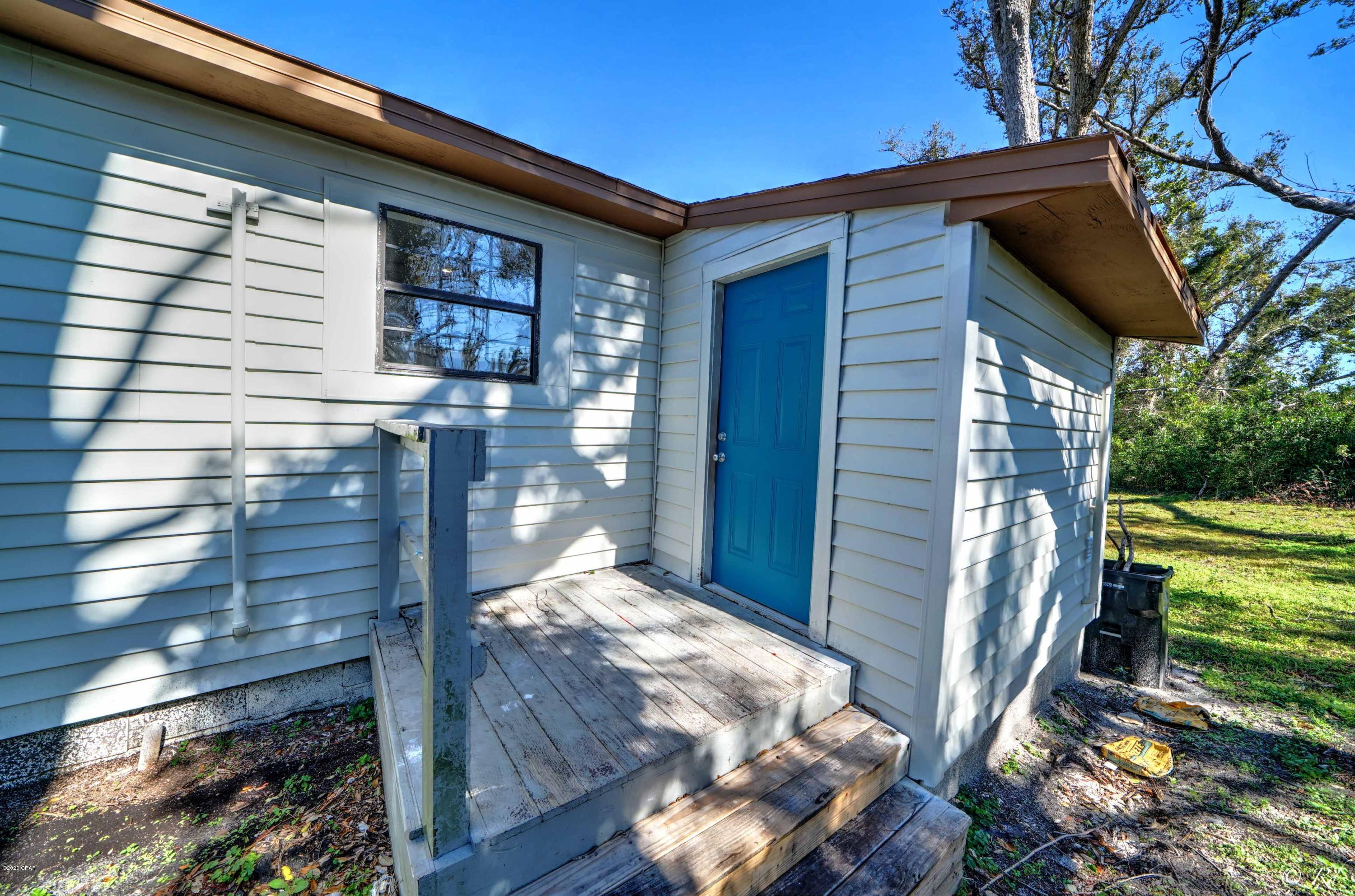 [No Recorded Subdiv] - Residential