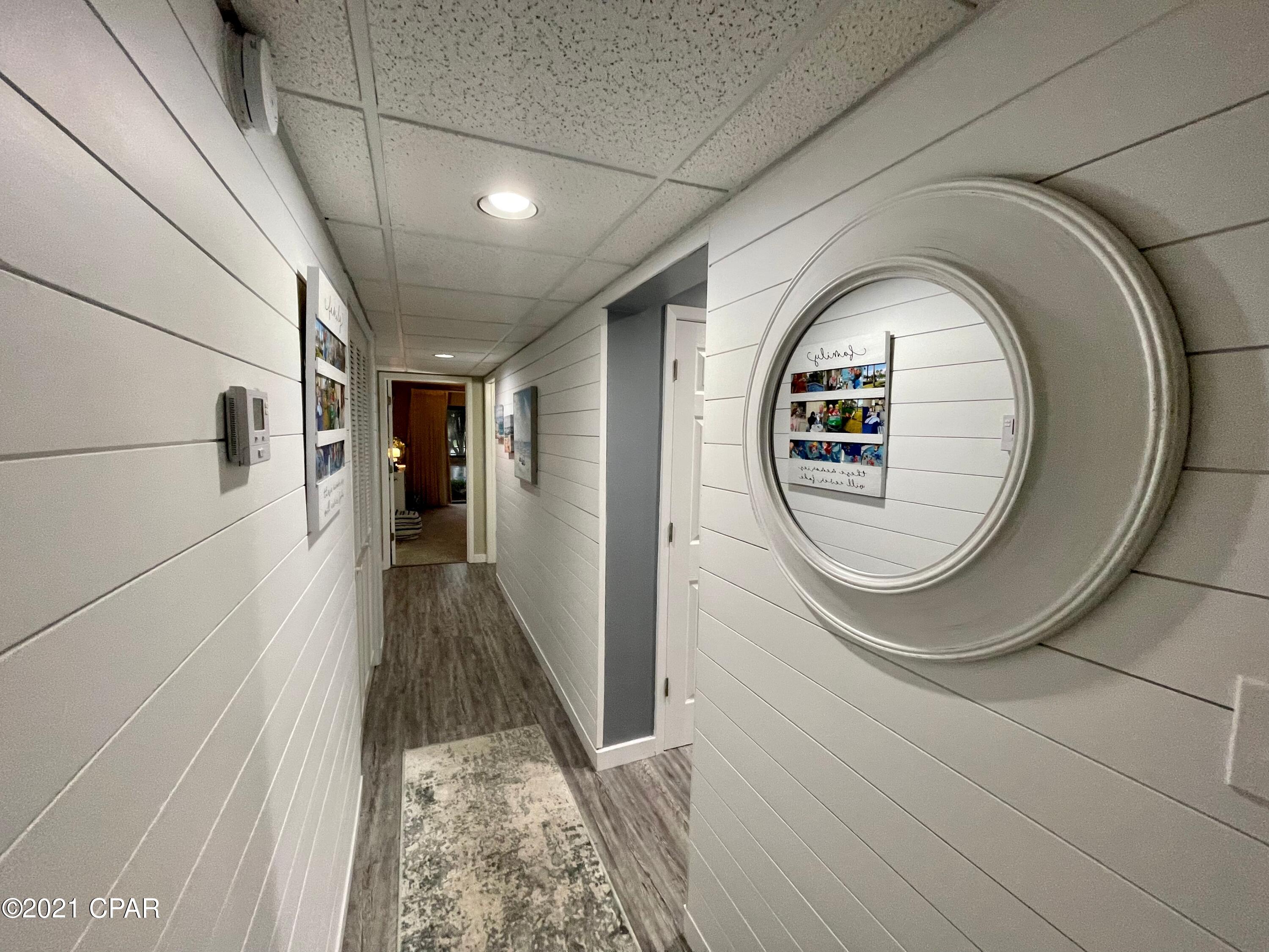 River Oaks Tennis Villas - Residential