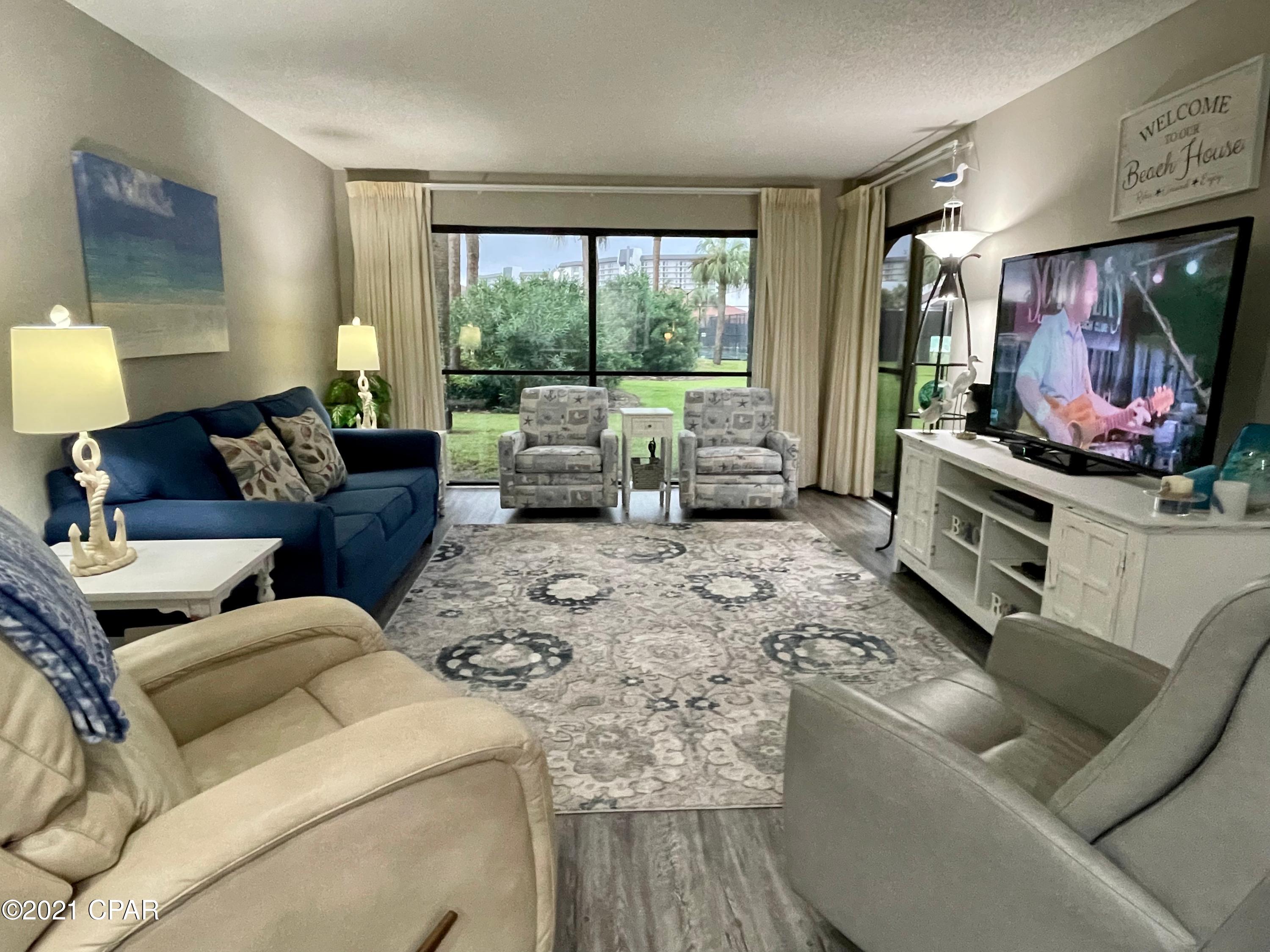 River Oaks Tennis Villas - Residential