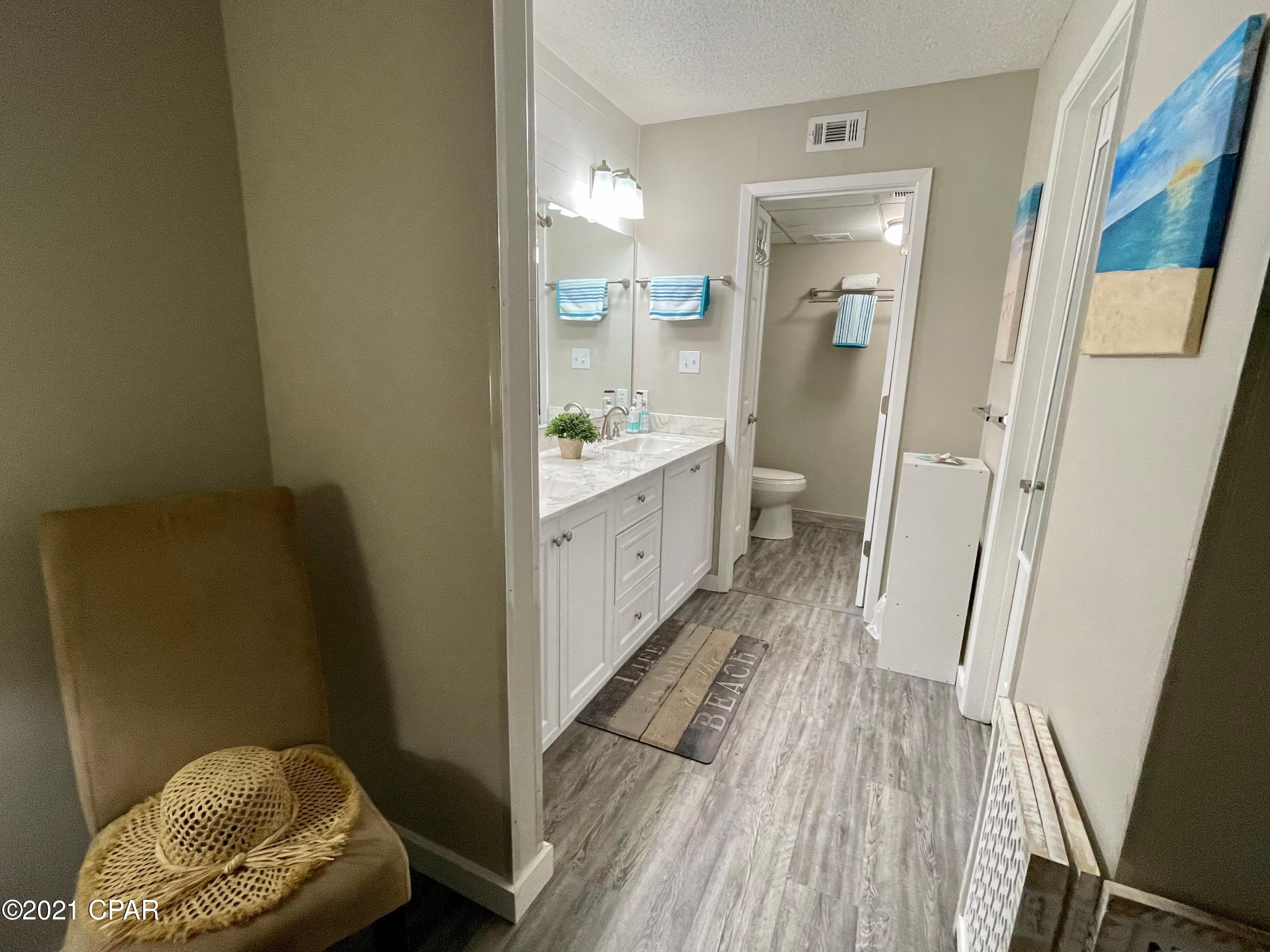 River Oaks Tennis Villas - Residential