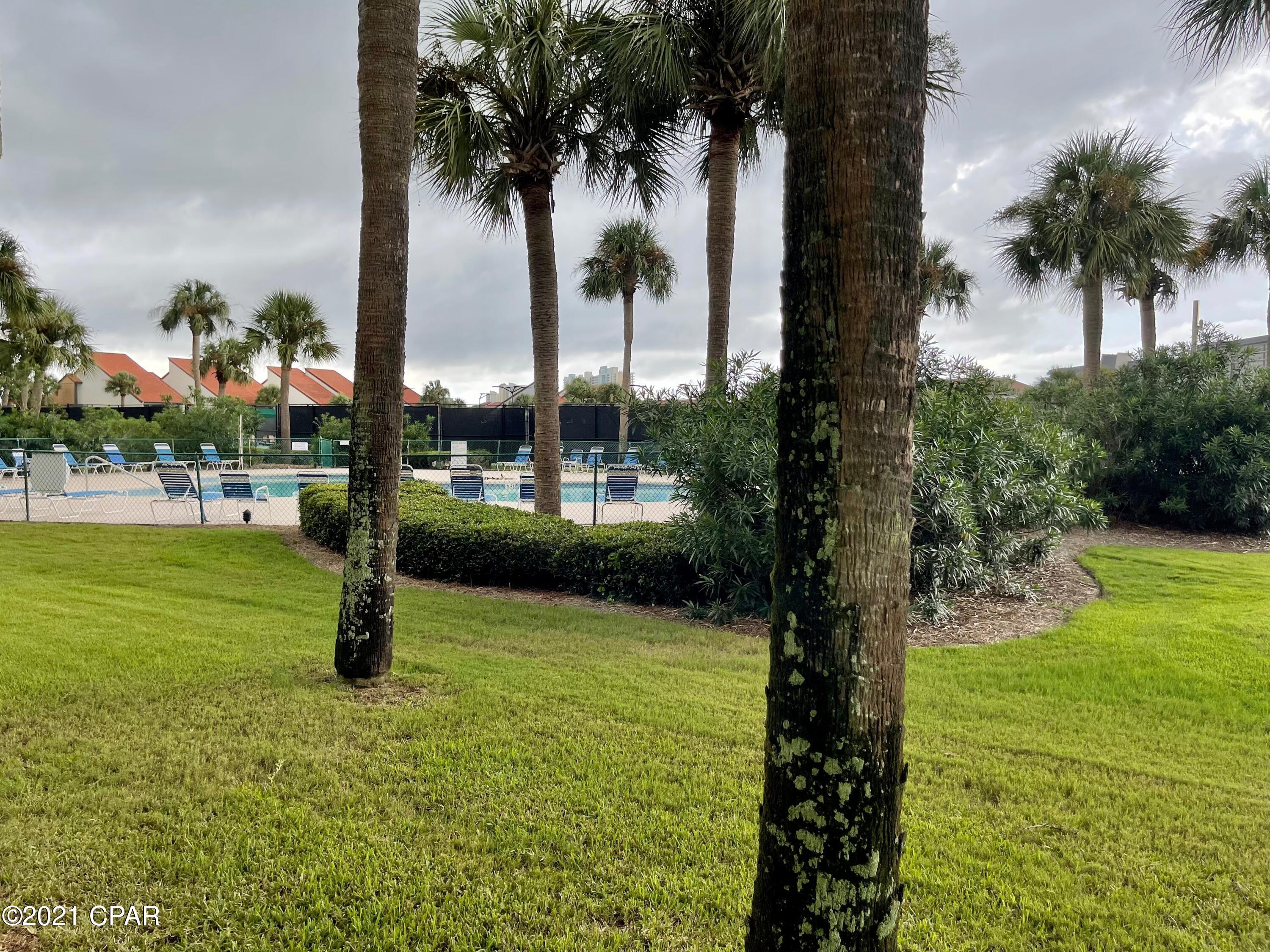 River Oaks Tennis Villas - Residential