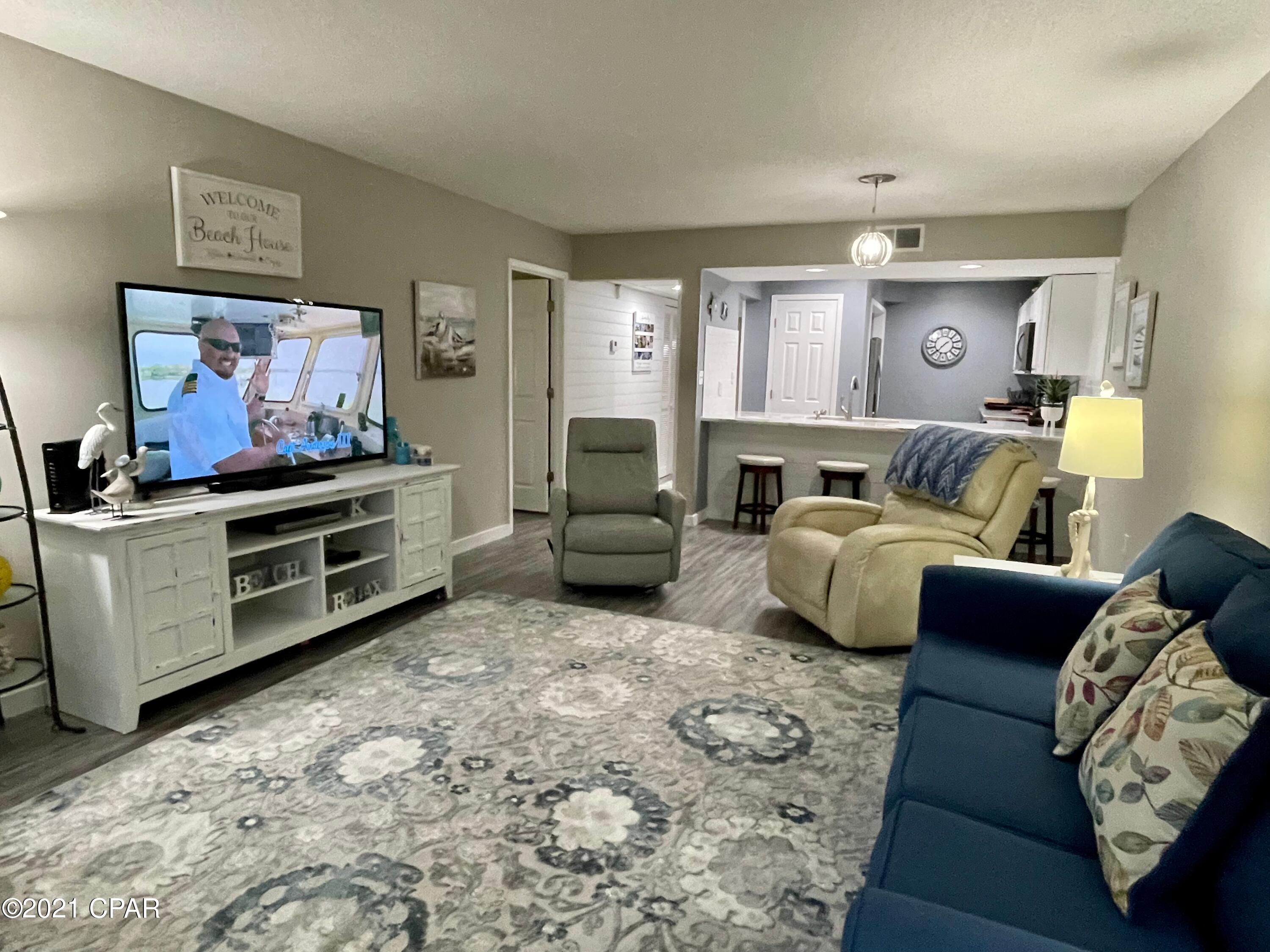 River Oaks Tennis Villas - Residential