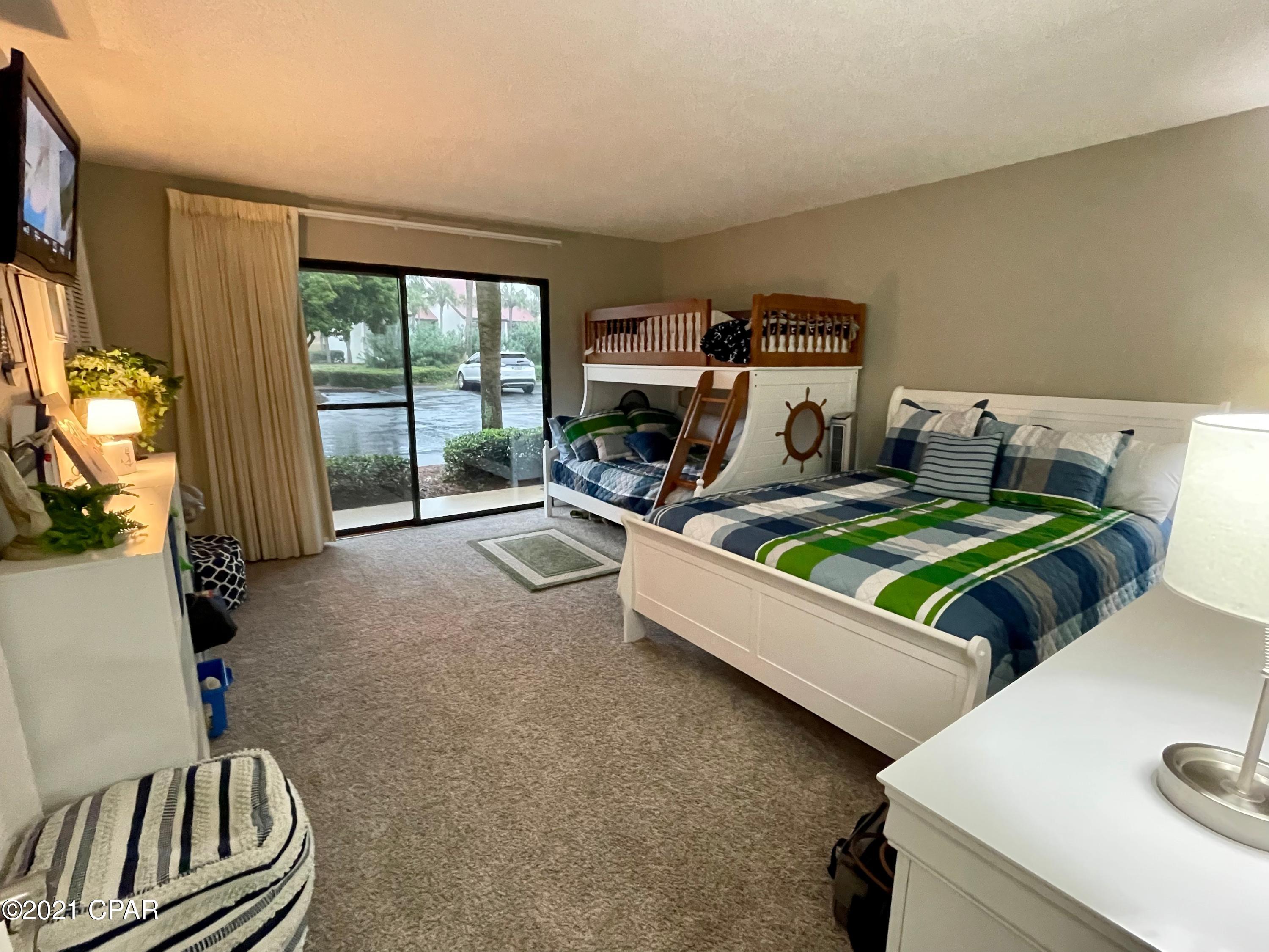 River Oaks Tennis Villas - Residential