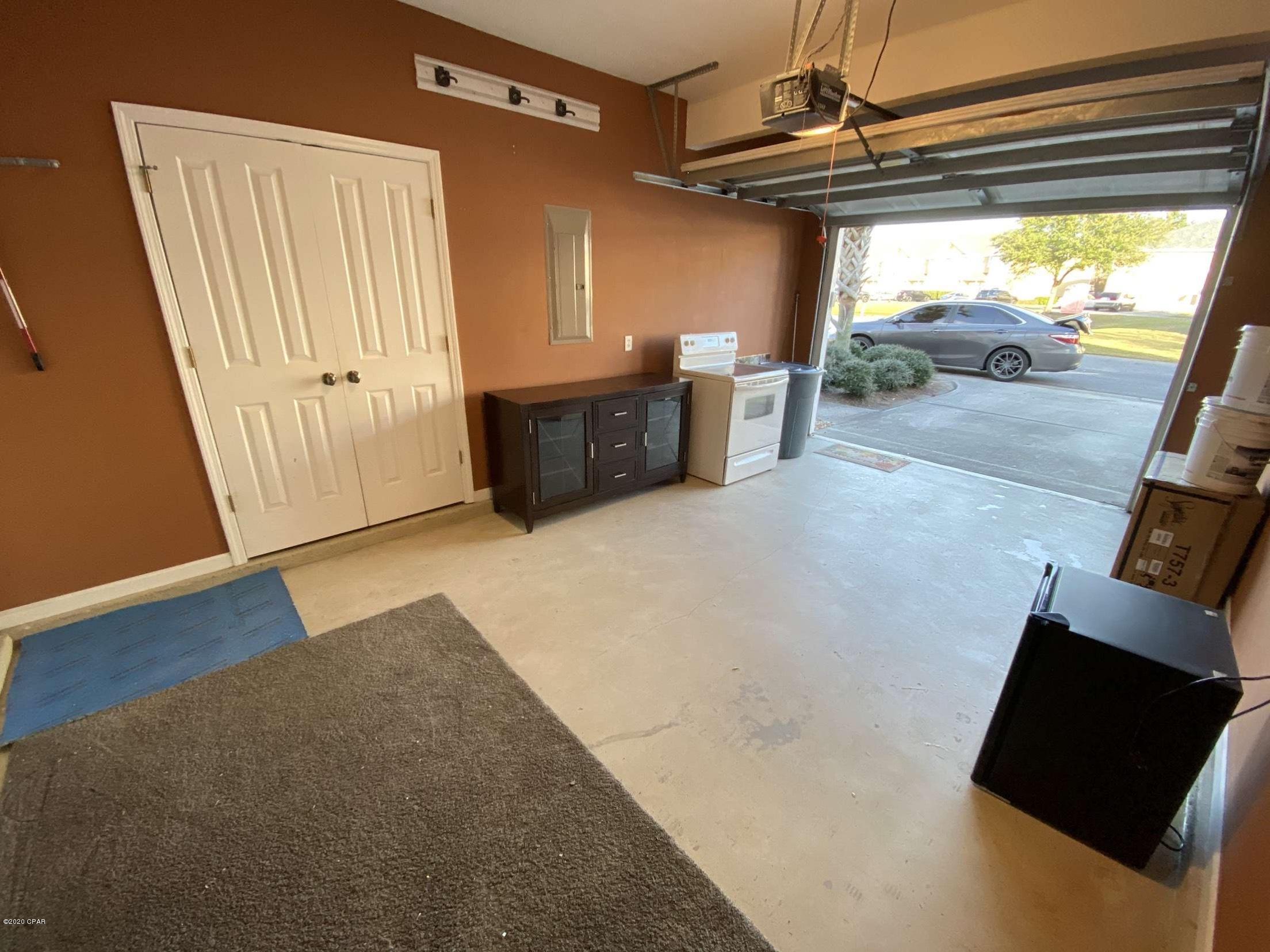 Annabella's Townhomes - Residential Lease