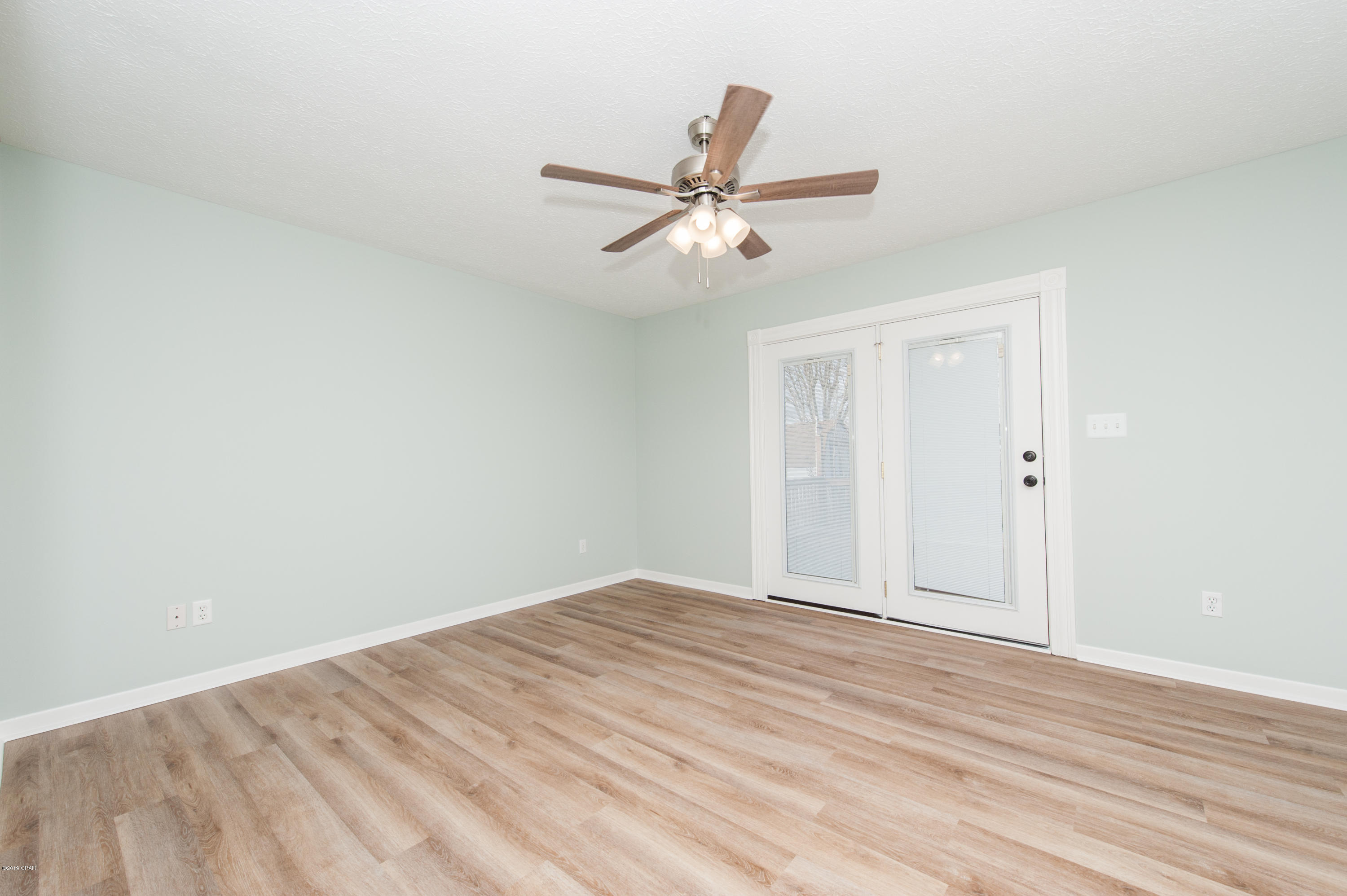 Candlewick Acres - Residential