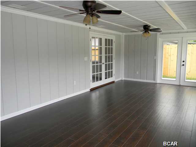 Belaire Estates U-5 - Residential