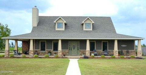 A home in Marianna