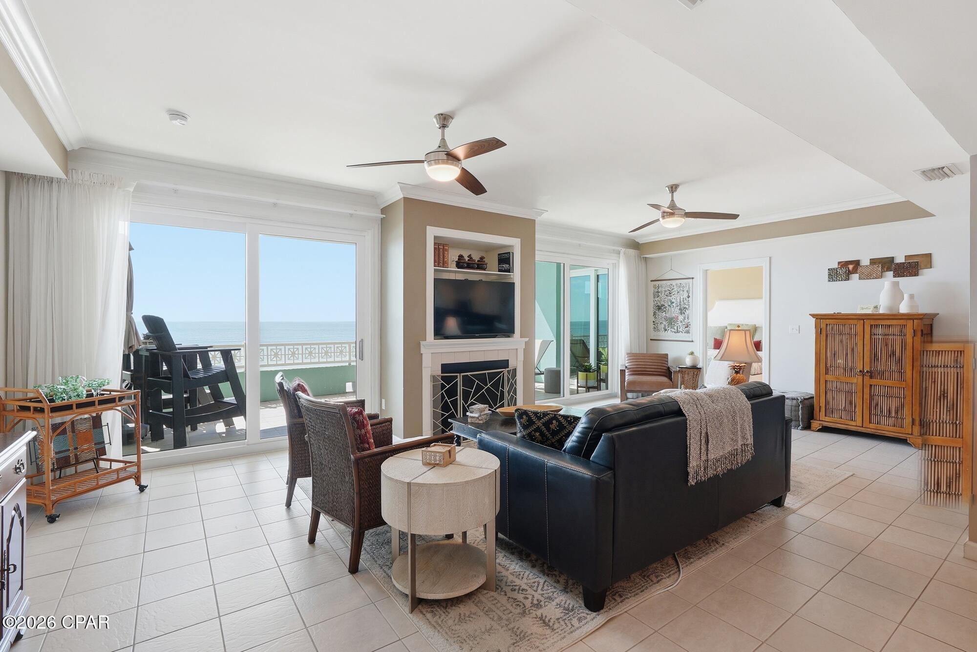 En Soleil Condo - Residential