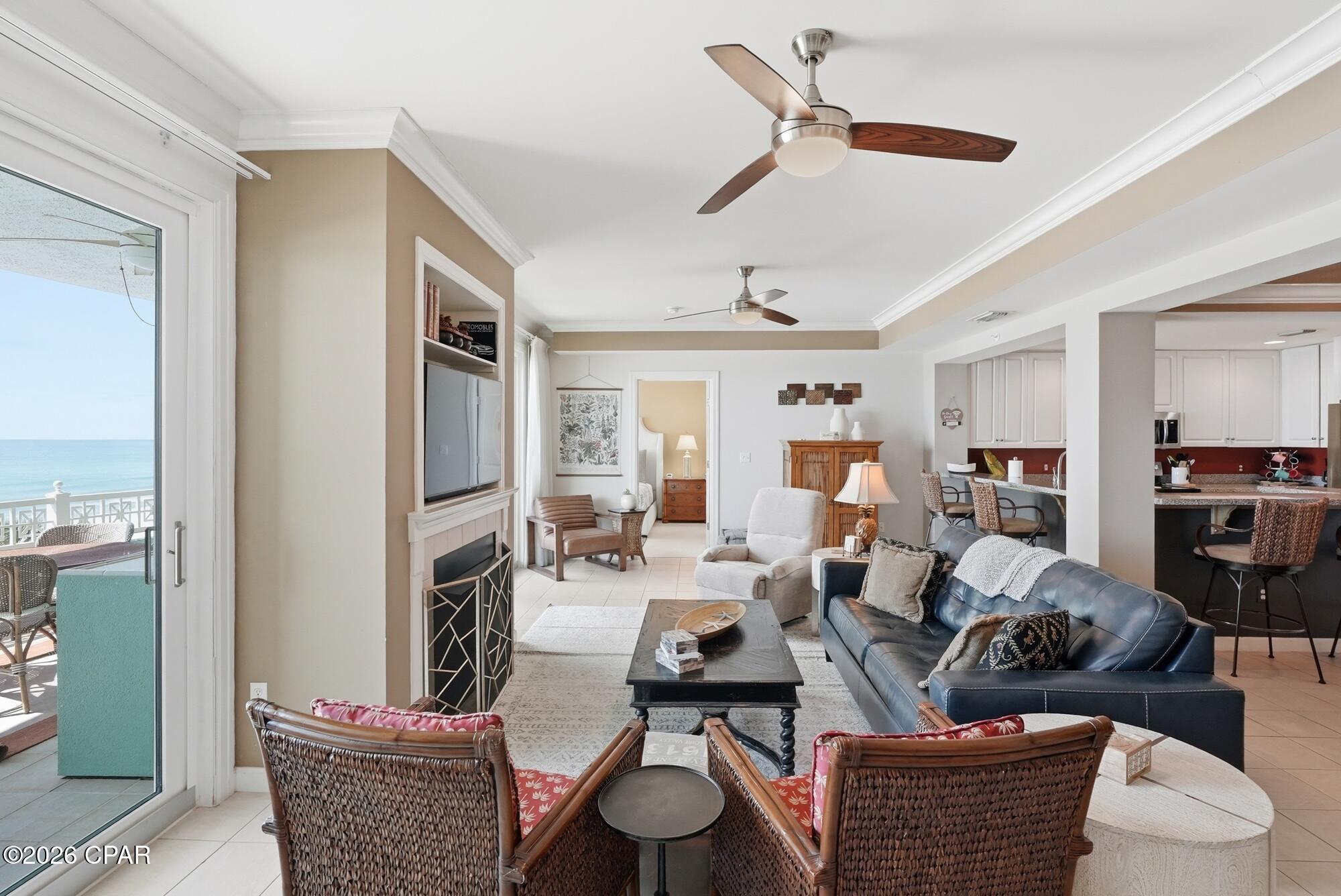 En Soleil Condo - Residential