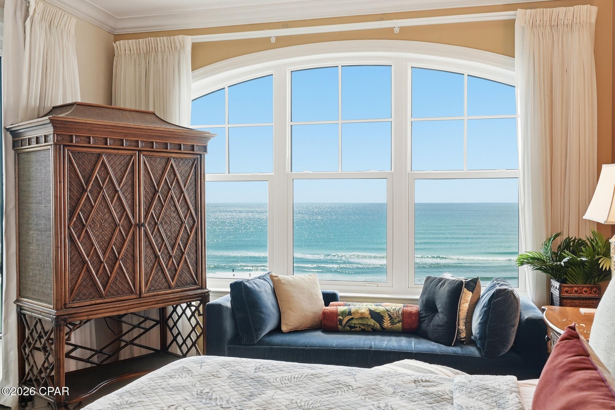 En Soleil Condo - Residential