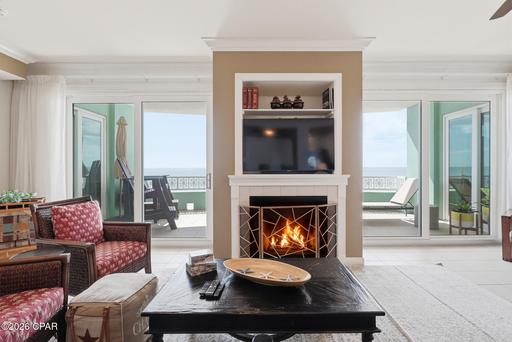 En Soleil Condo - Residential