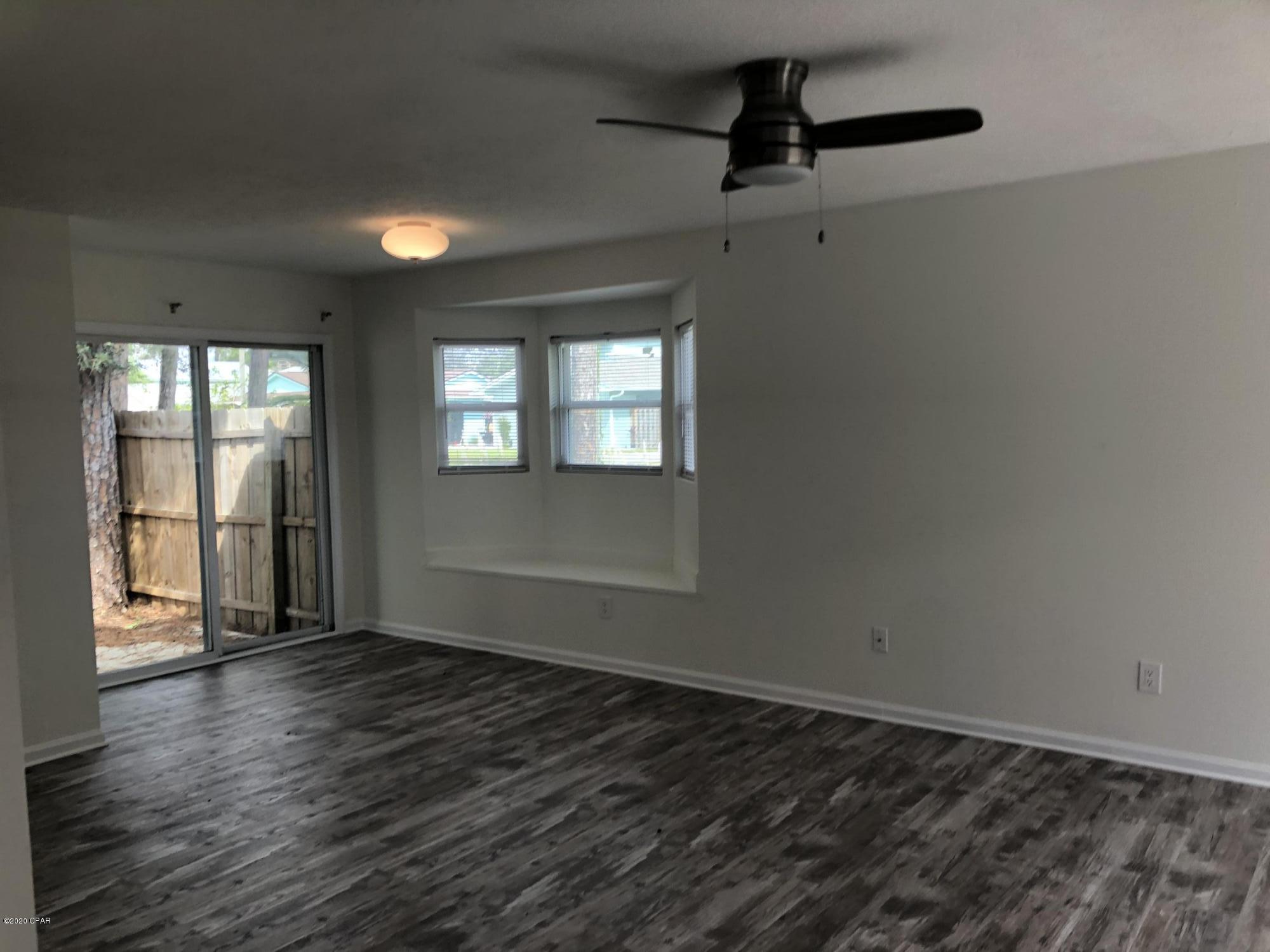 Biltmore Beach 1st Add - Residential