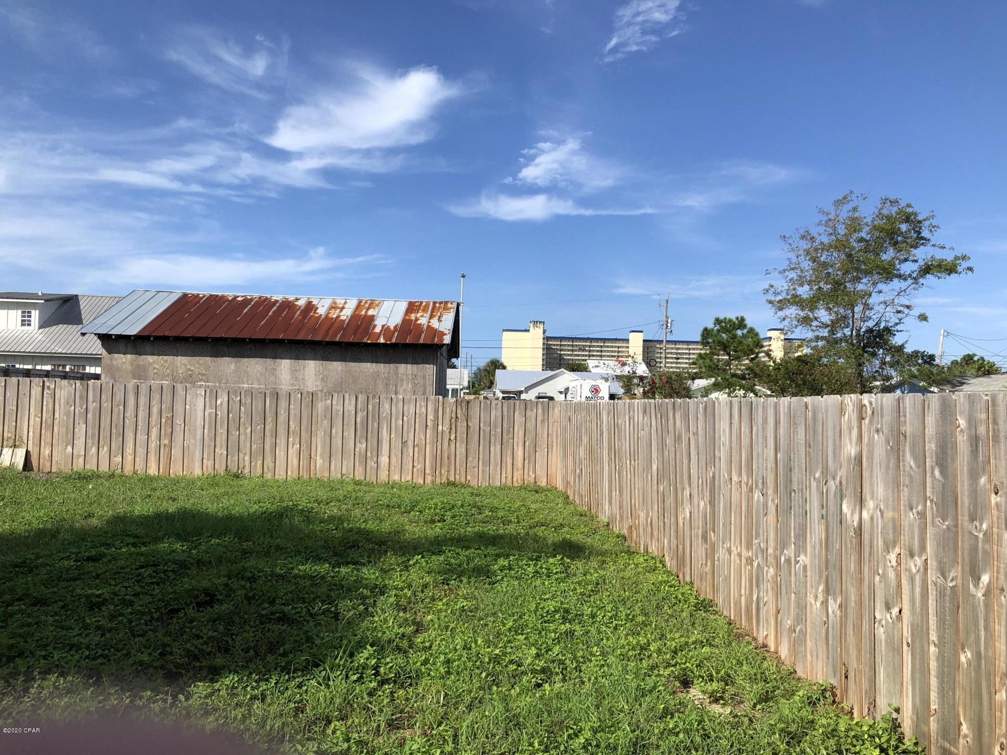 Biltmore Beach 1st Add - Residential