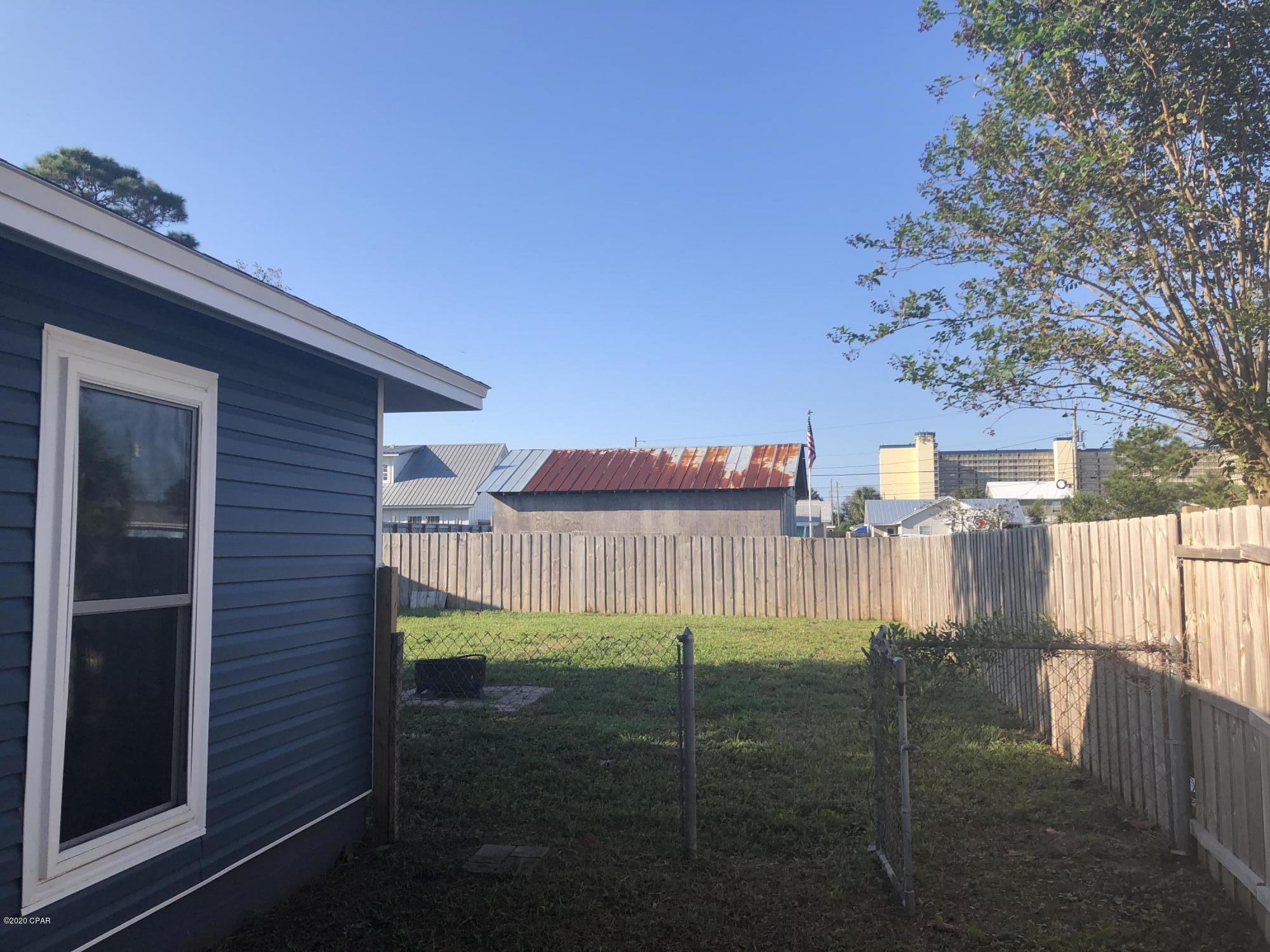 Biltmore Beach 1st Add - Residential