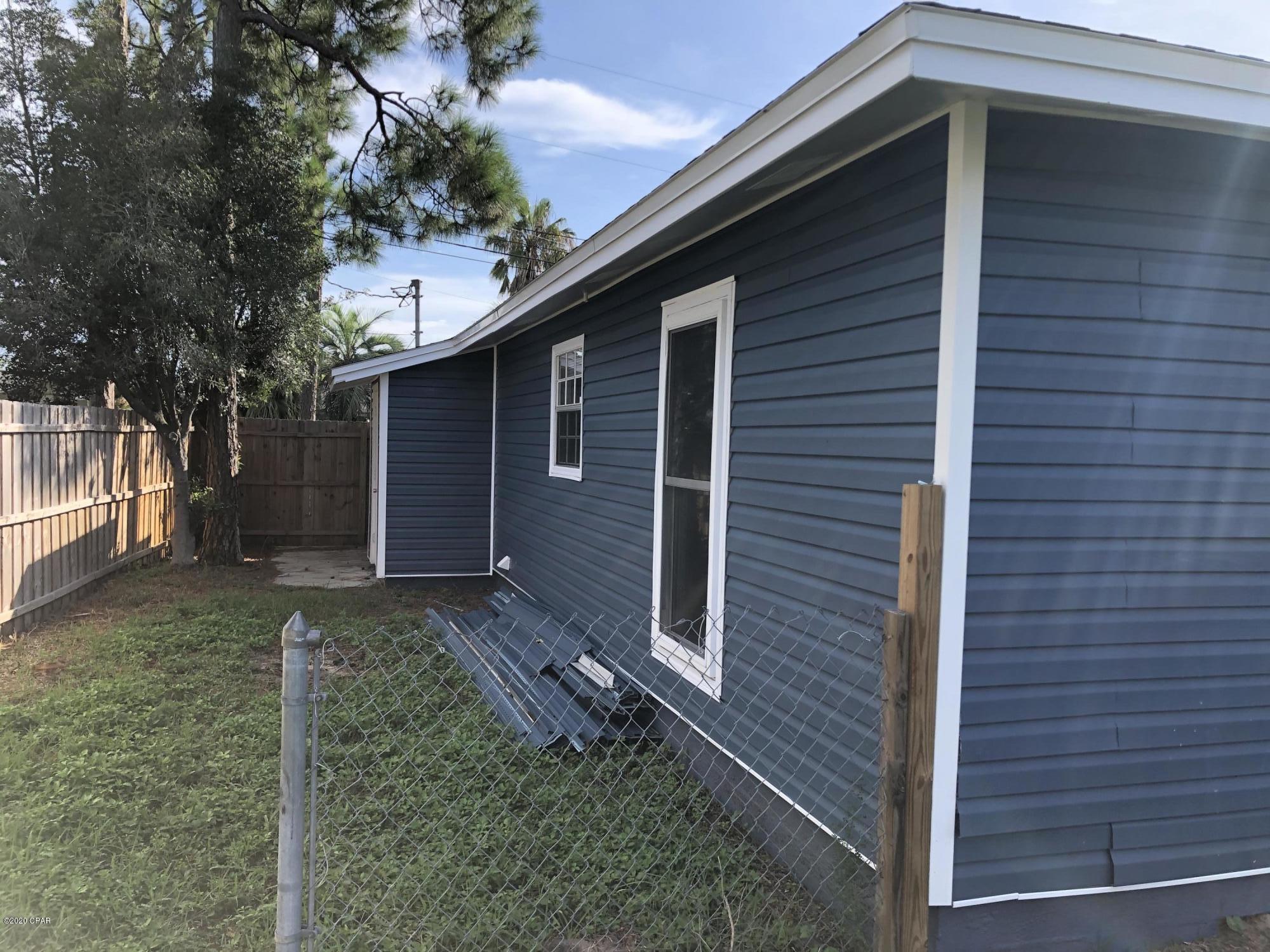 Biltmore Beach 1st Add - Residential