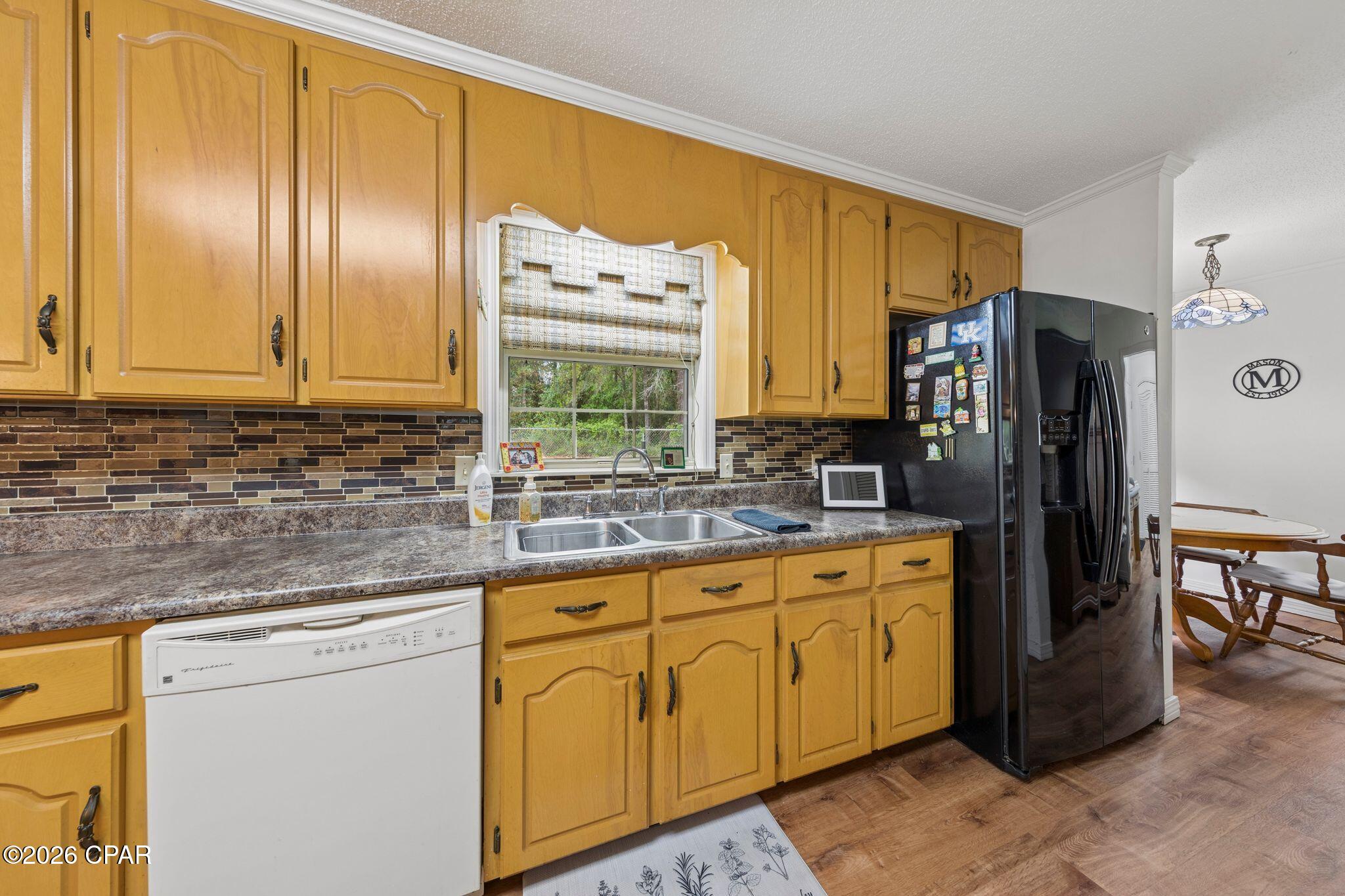 Dogwood Lakes - Residential