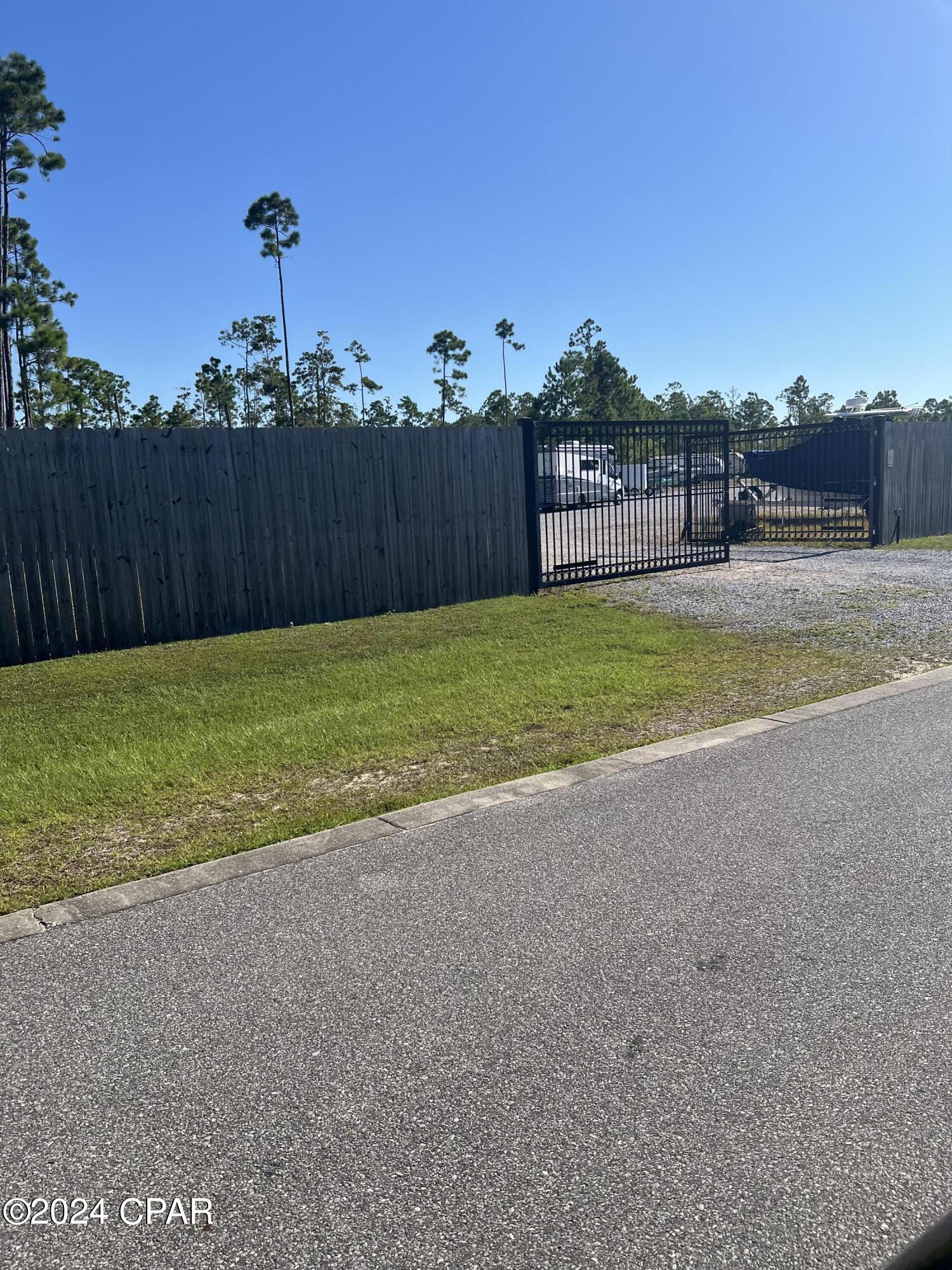 Laird Bayou - Land