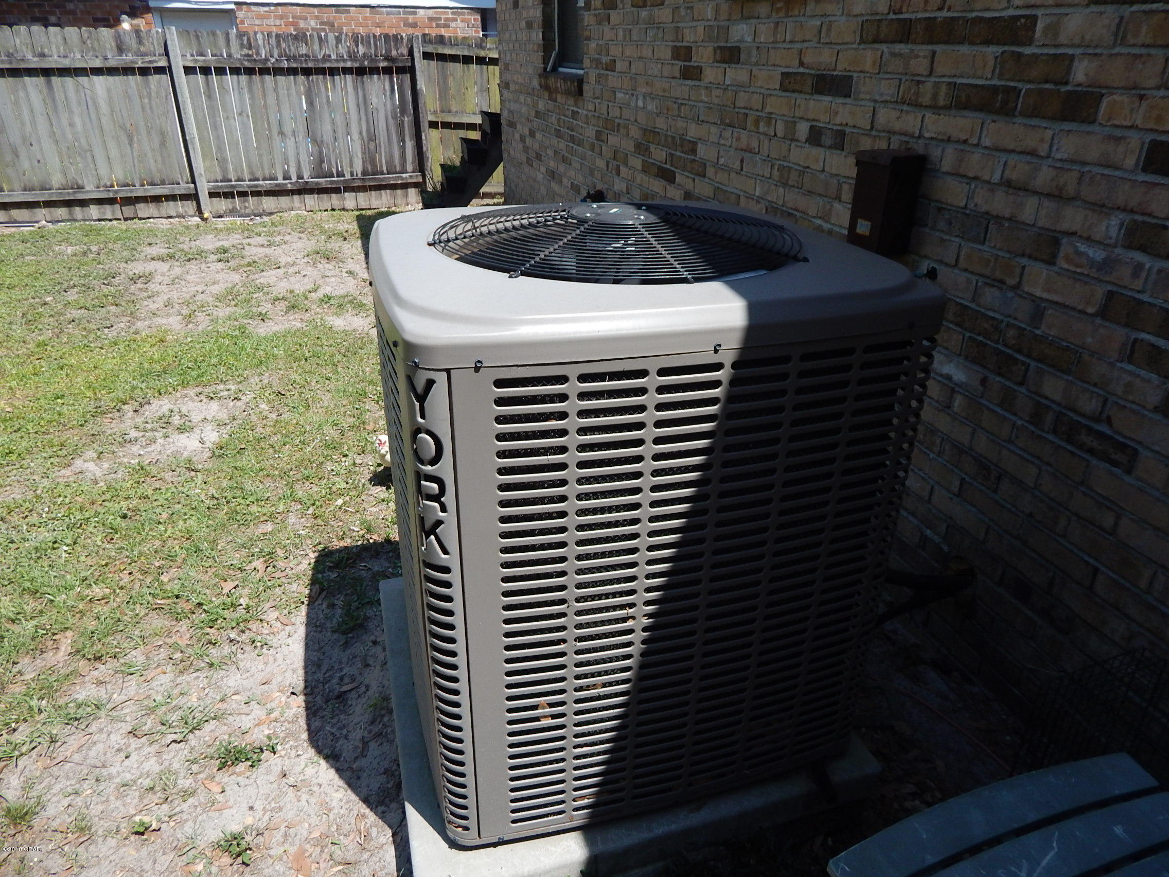 Towne & Country Lake Estates - Residential