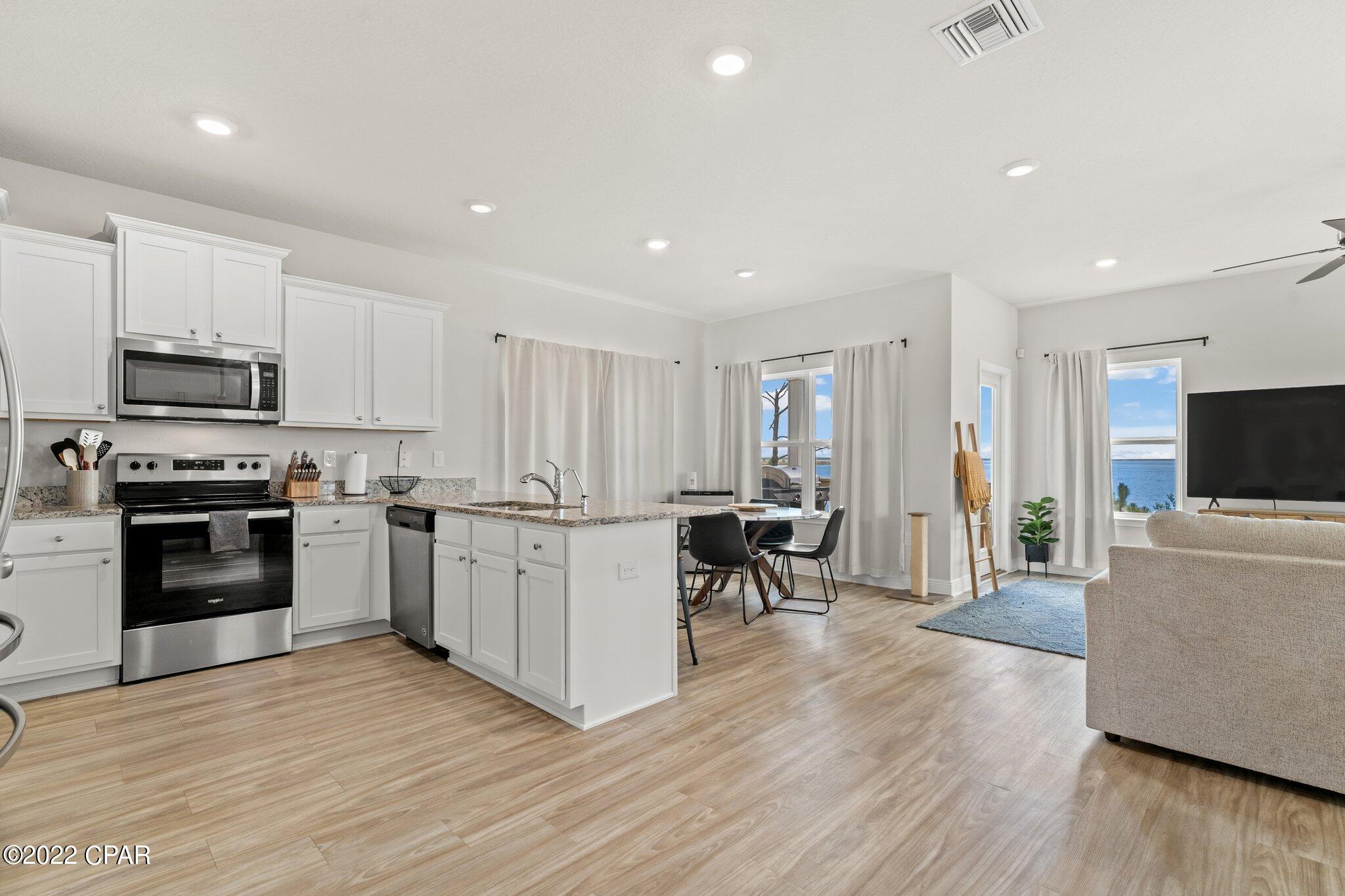 Bridge Harbor - Residential