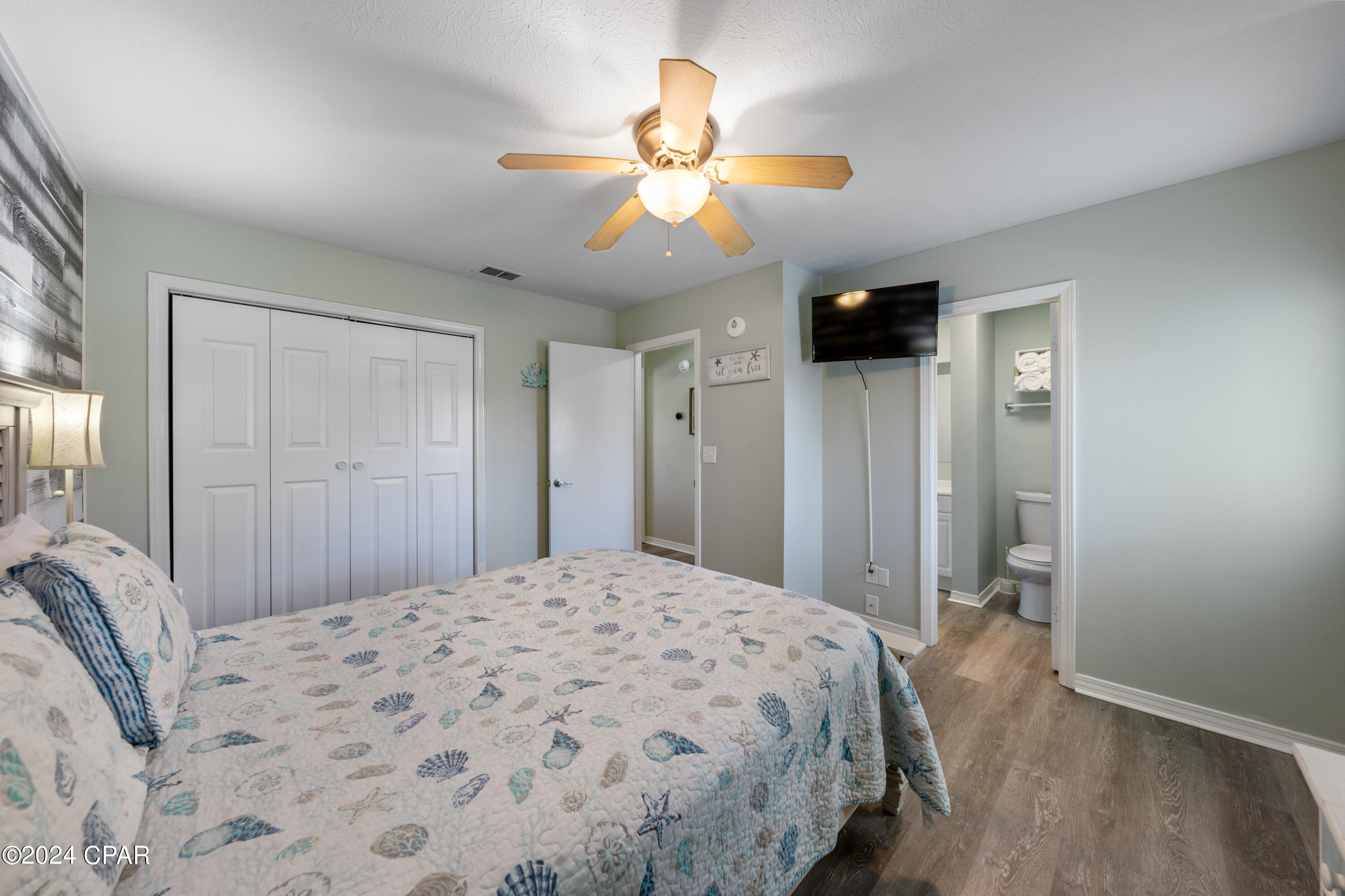 Panama City Beach, Florida 32407, United States, 2 Bedrooms Bedrooms, ,1 BathroomBathrooms,Residential,Pending,56924