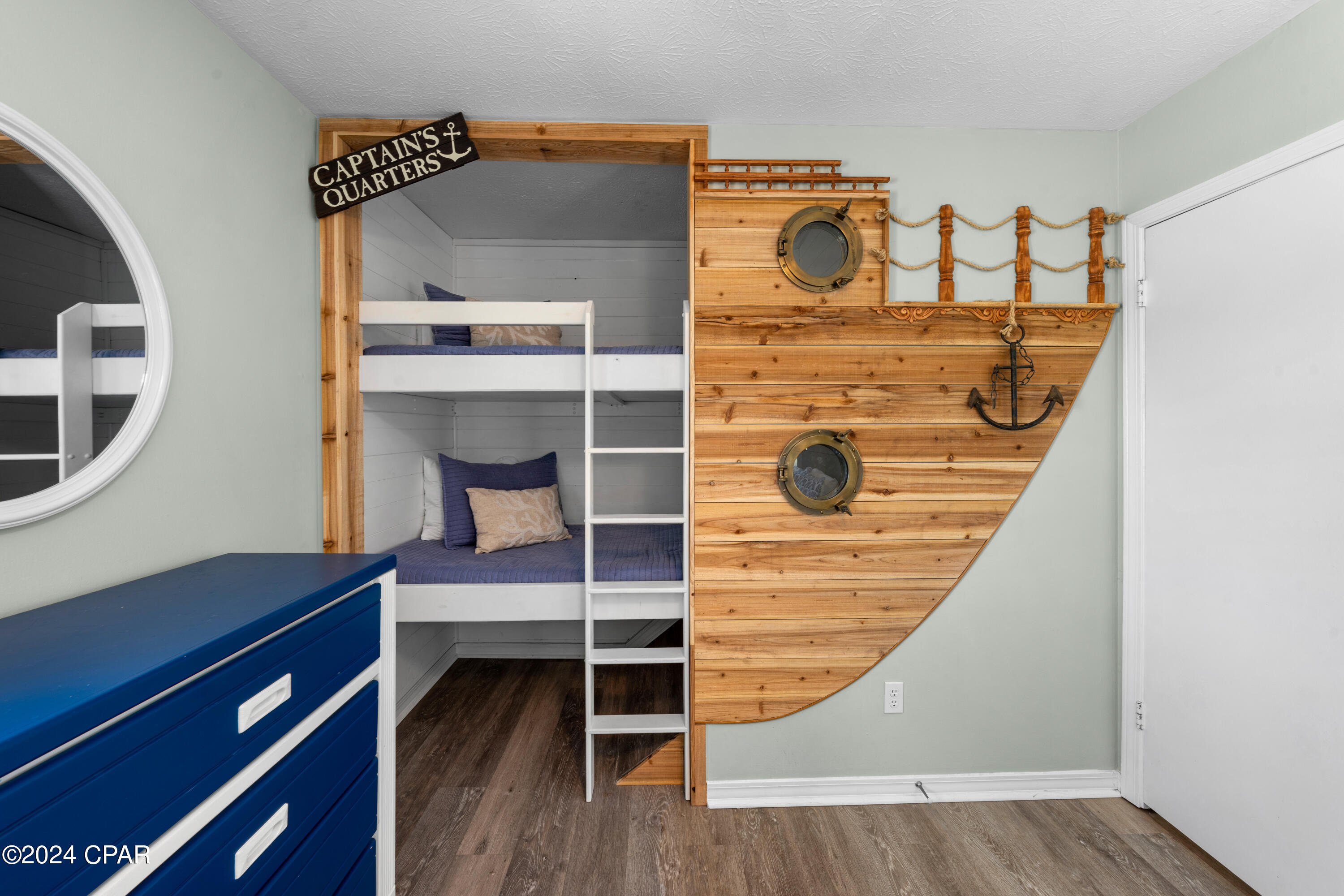 Panama City Beach, Florida 32407, United States, 2 Bedrooms Bedrooms, ,1 BathroomBathrooms,Residential,Pending,56924