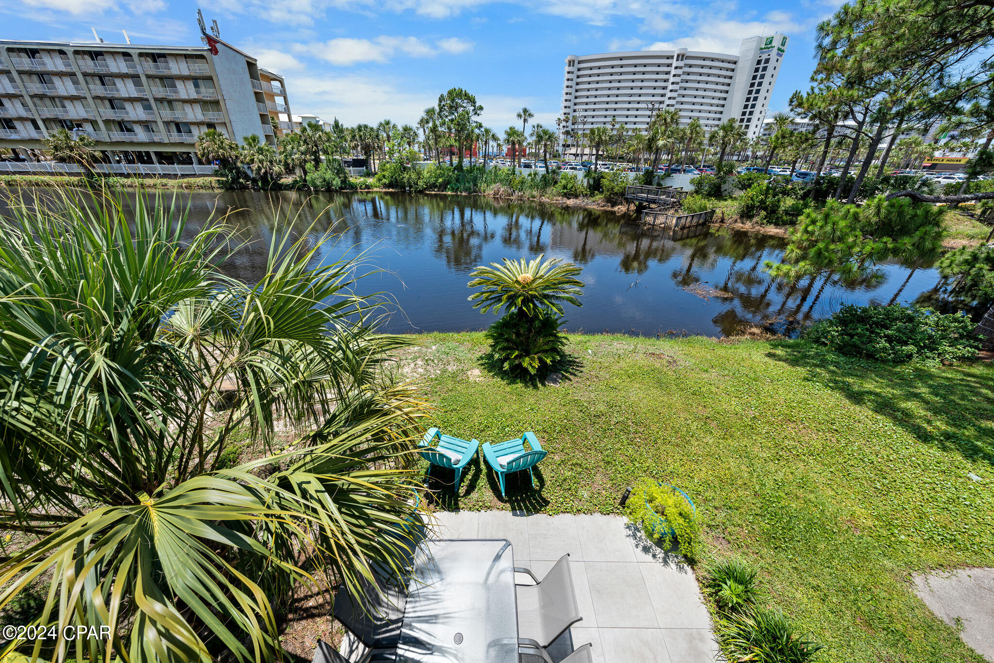 Panama City Beach, Florida 32407, United States, 2 Bedrooms Bedrooms, ,1 BathroomBathrooms,Residential,Pending,56924