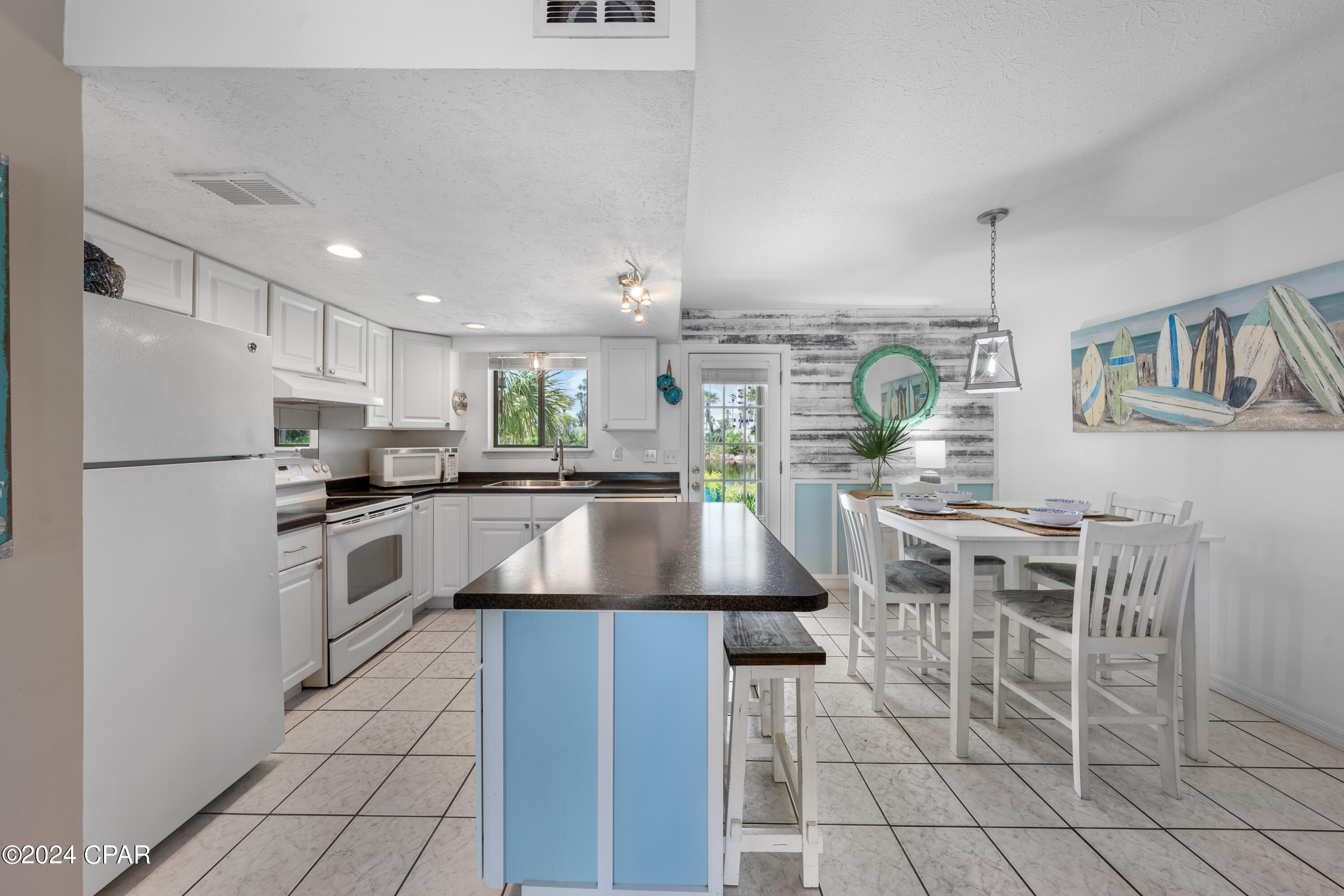 Panama City Beach, Florida 32407, United States, 2 Bedrooms Bedrooms, ,1 BathroomBathrooms,Residential,Pending,56924 Panama City Beach, Florida 32407, United States, 2 Bedrooms Bedrooms, ,1 BathroomBathrooms,Residential,Pending,56924