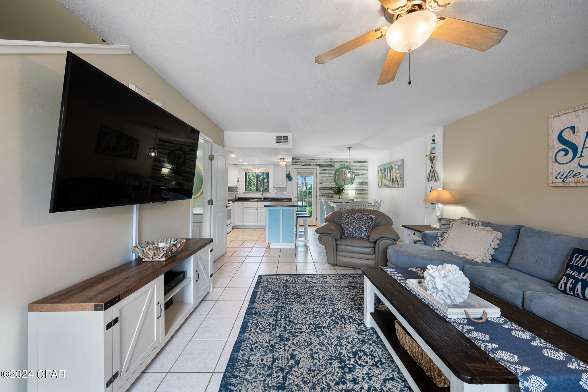 Panama City Beach, Florida 32407, United States, 2 Bedrooms Bedrooms, ,1 BathroomBathrooms,Residential,Pending,56924