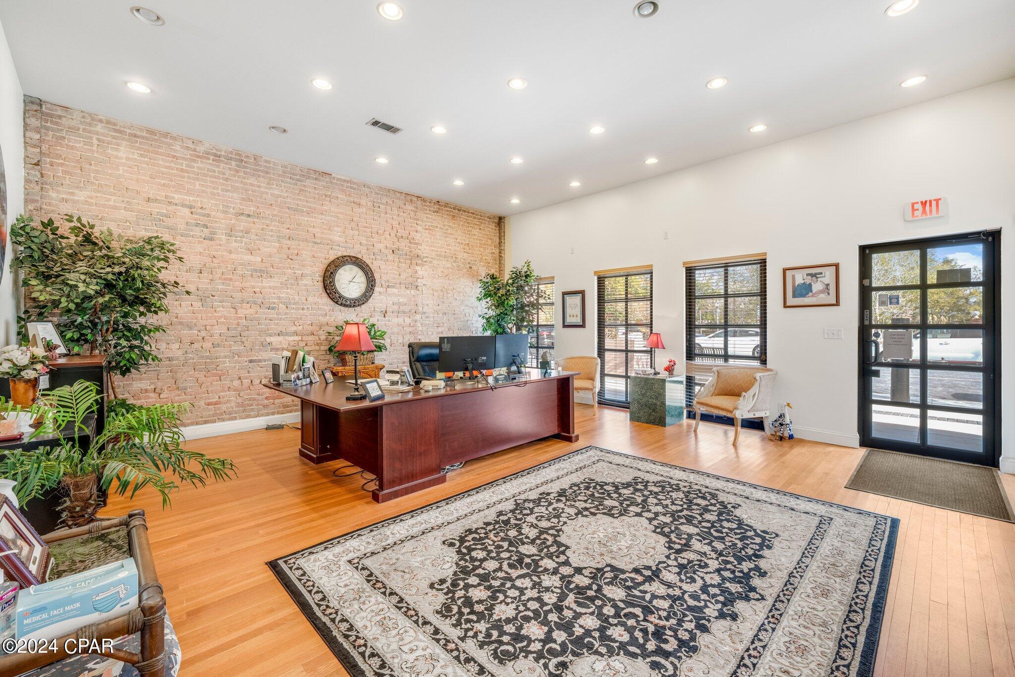 Gulf Coast Dev Co Plat - Commercial Sale