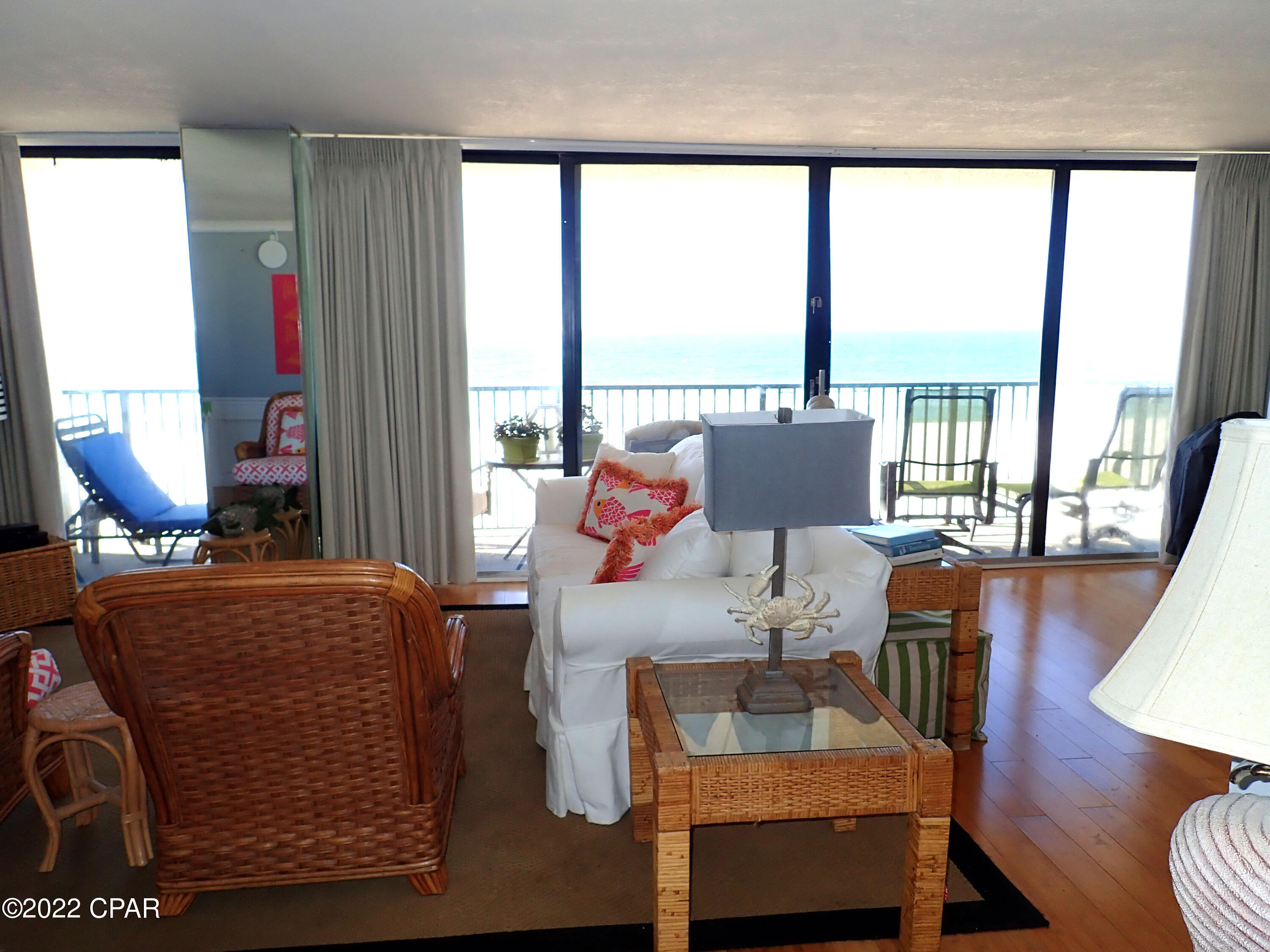 Seachase Condo - Residential