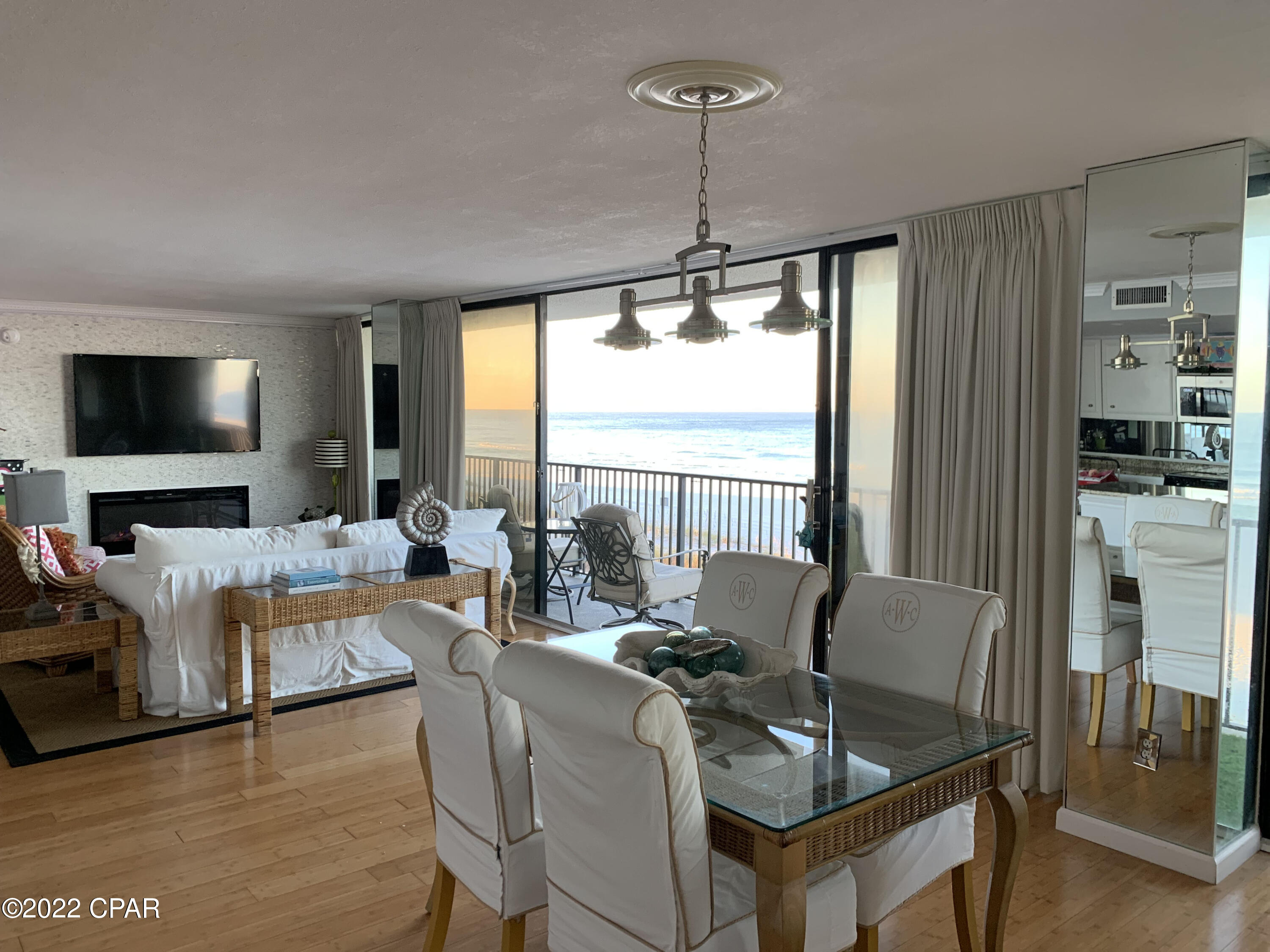 Seachase Condo - Residential