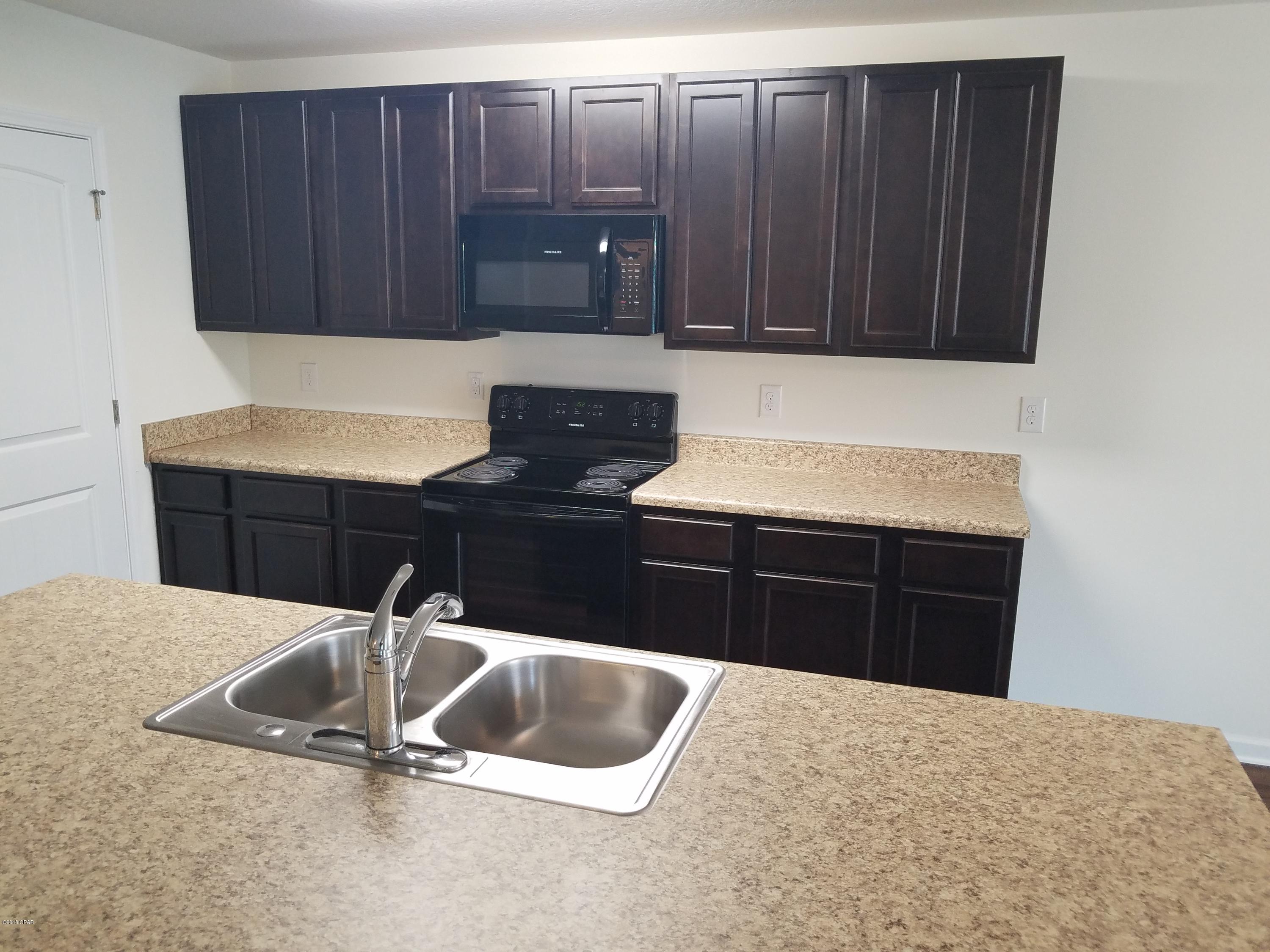 [No Recorded Subdiv] - Residential Lease