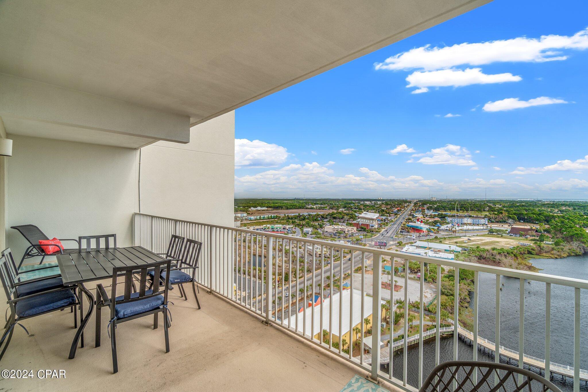 Laketown Wharf - Residential