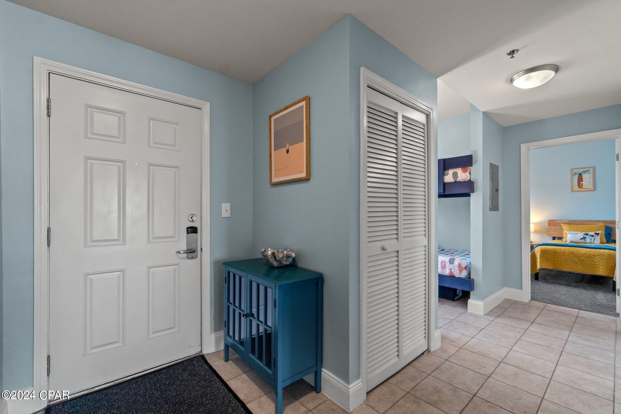 Laketown Wharf - Residential