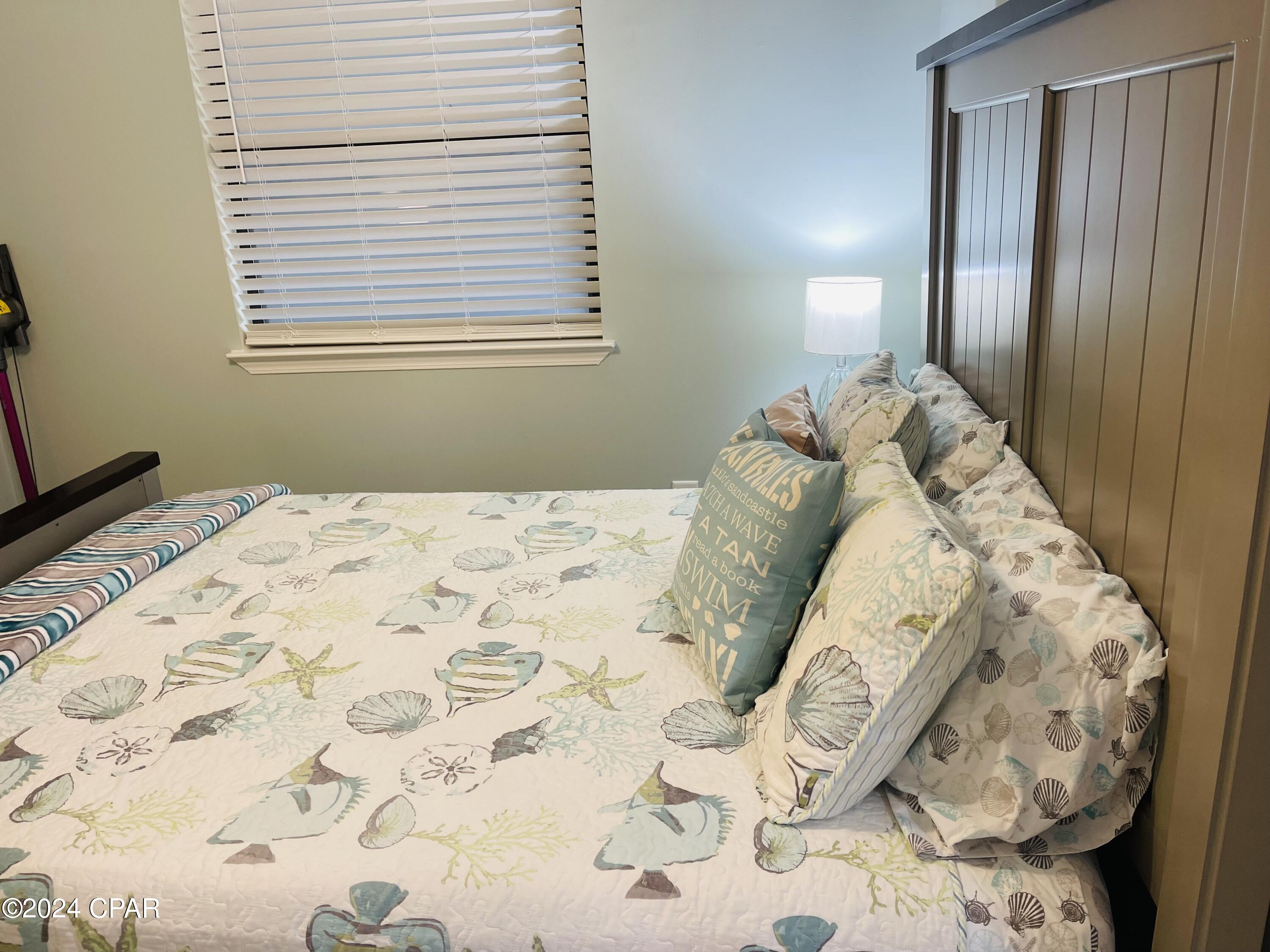 Harbour Towne - Residential