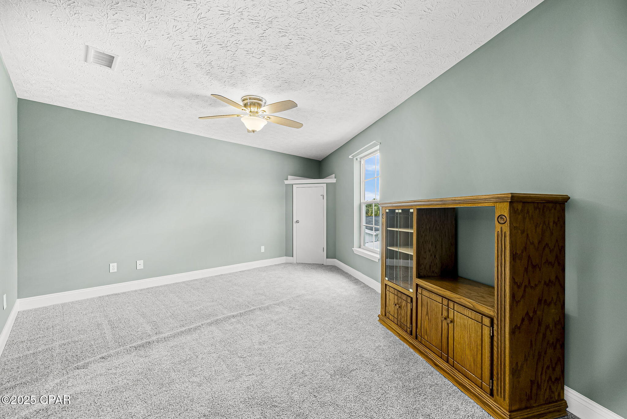 Venture Out Travel Trail - Residential