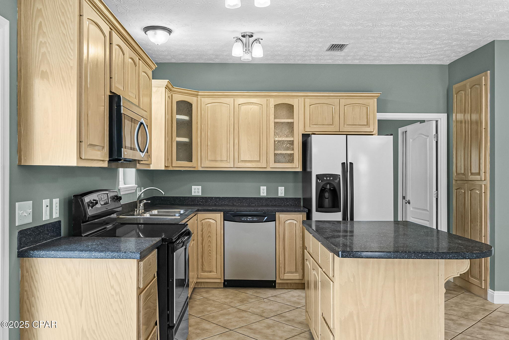 Venture Out Travel Trail - Residential