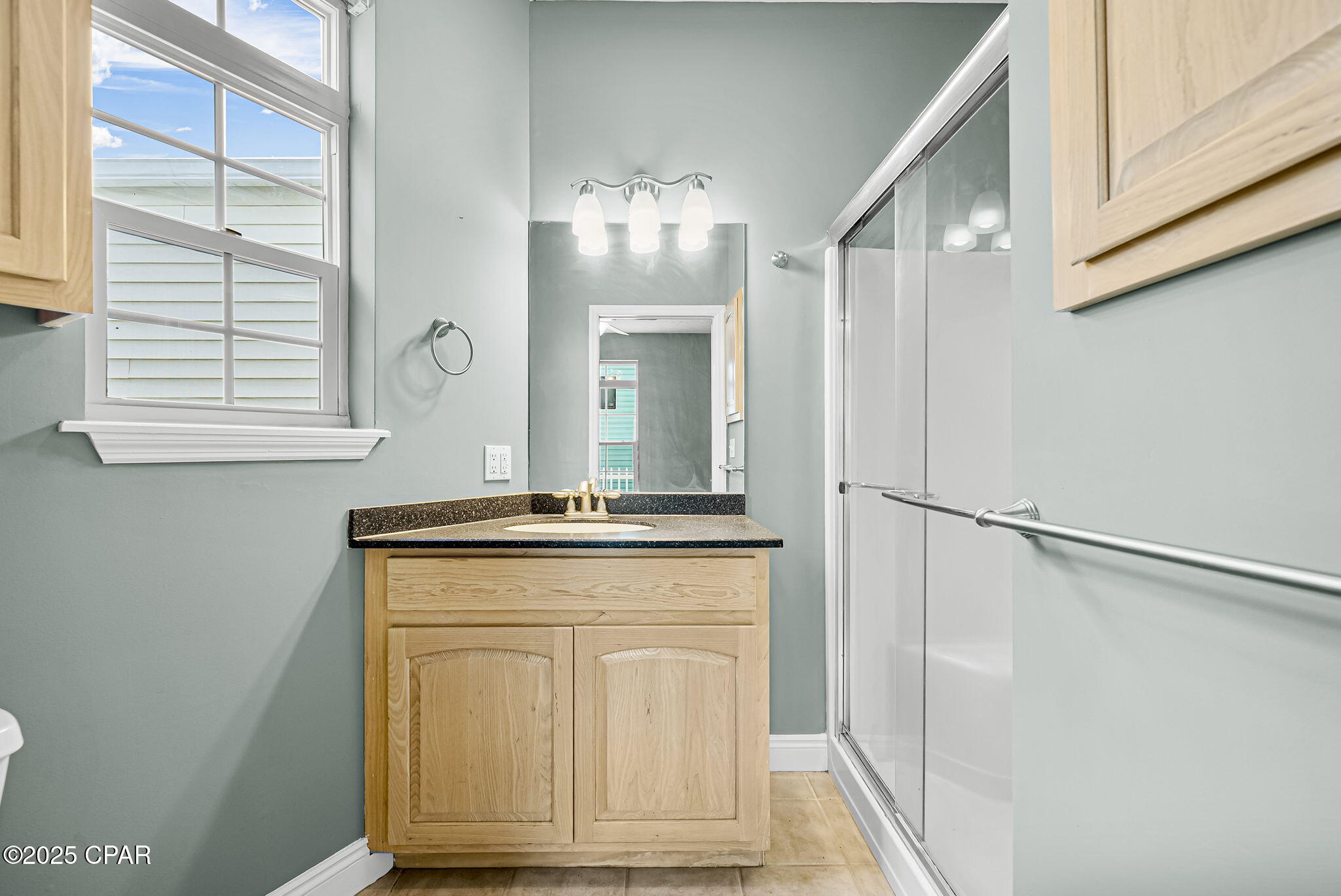 Venture Out Travel Trail - Residential