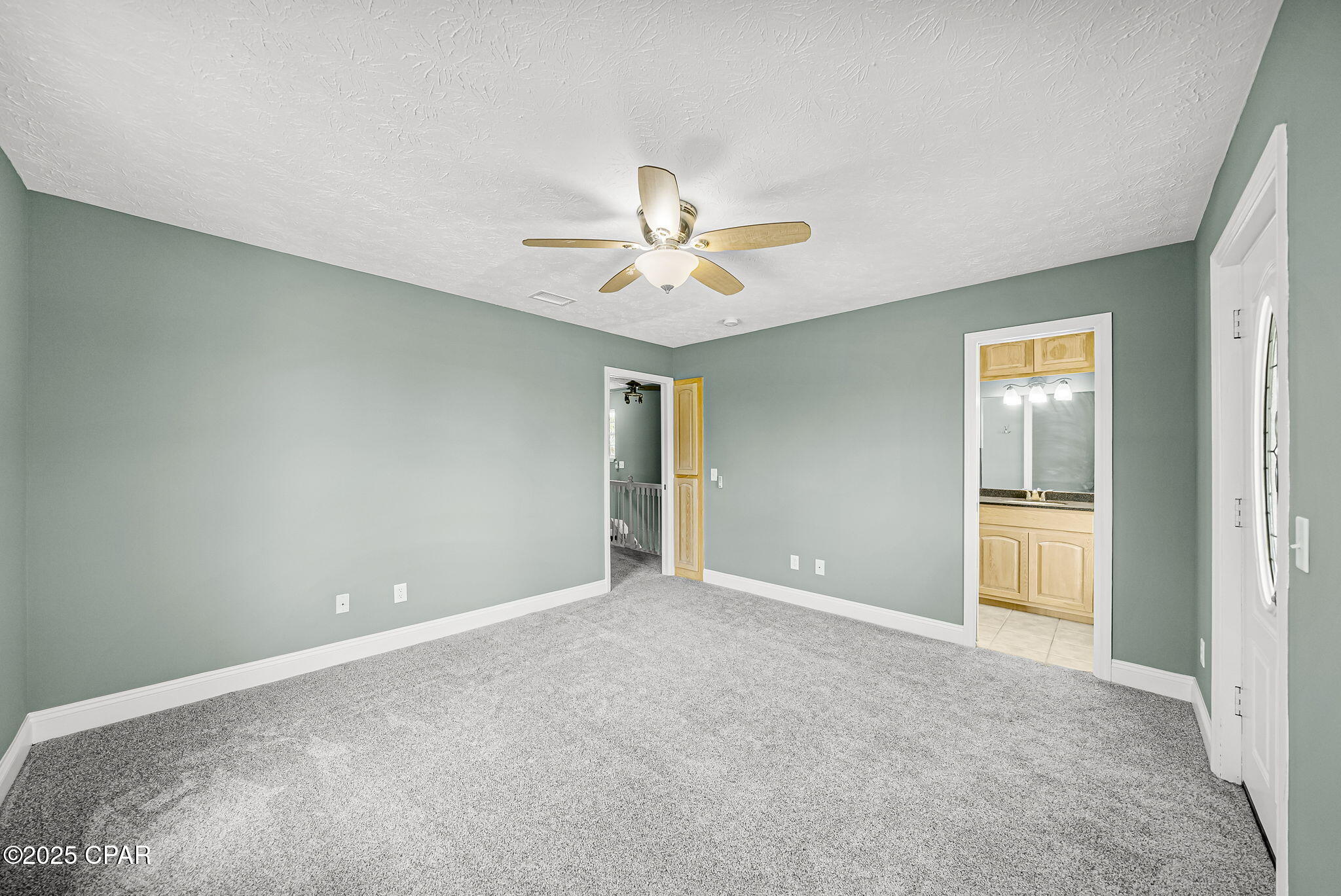 Venture Out Travel Trail - Residential