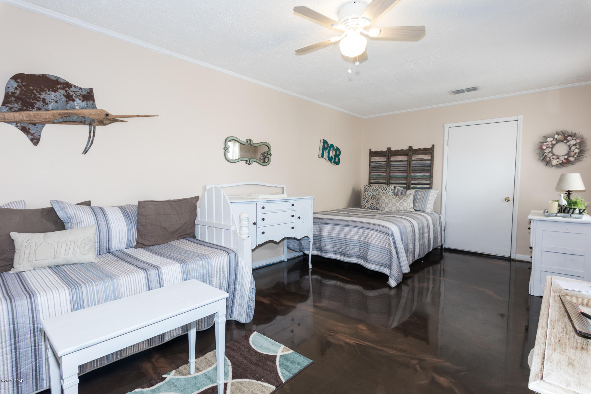 Biltmore Beach 1st Add - Residential