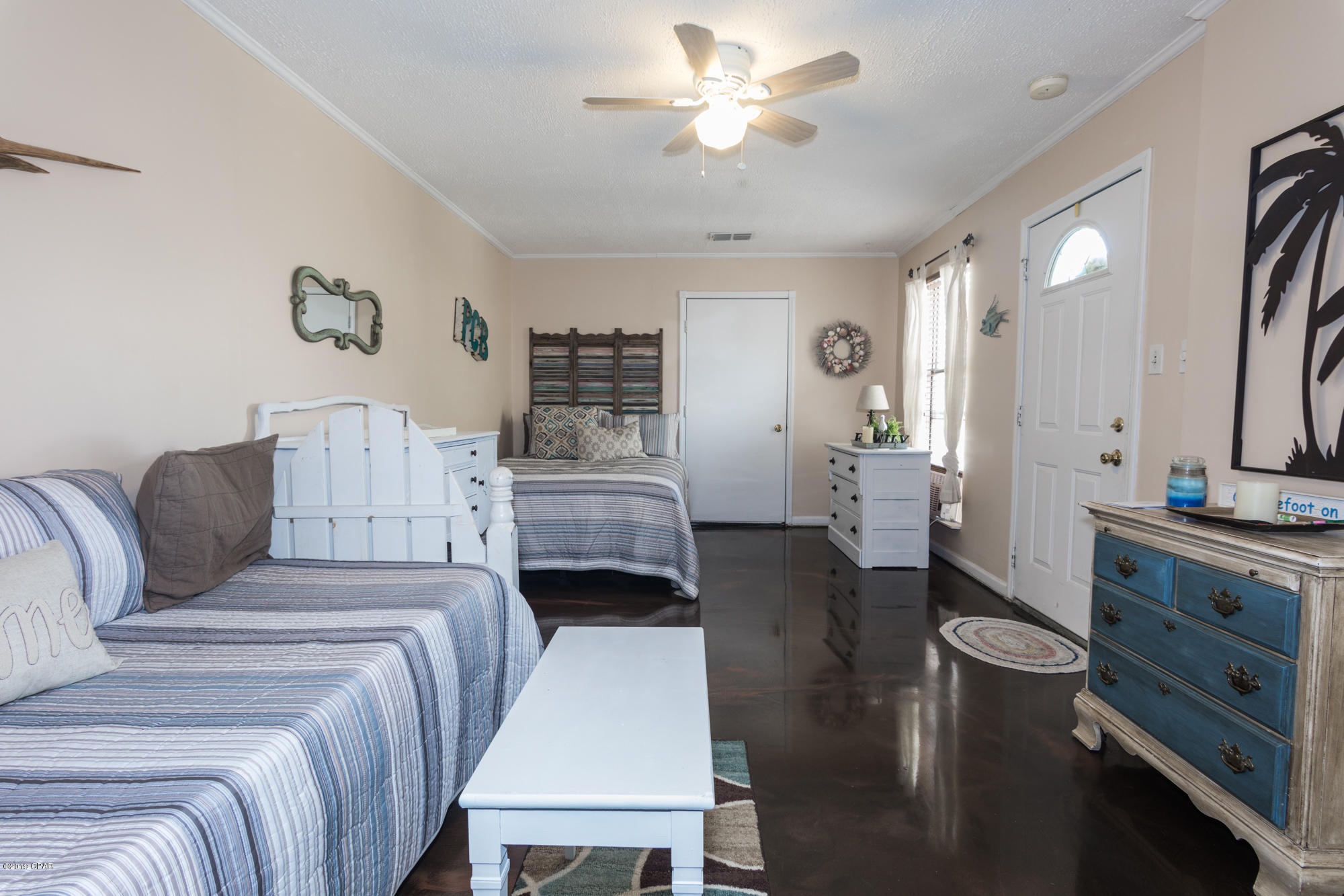 Biltmore Beach 1st Add - Residential