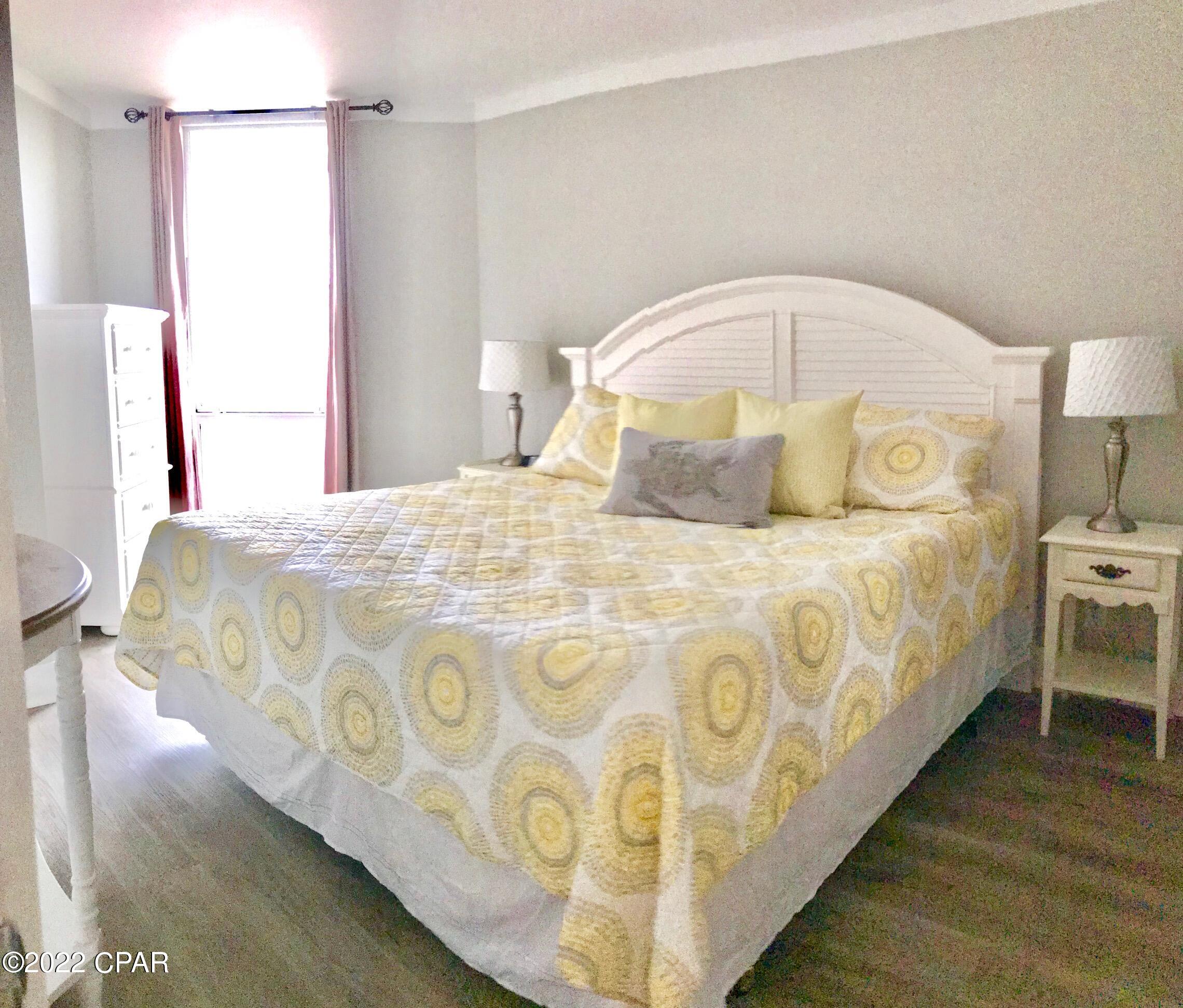 Pelican Walk - Residential