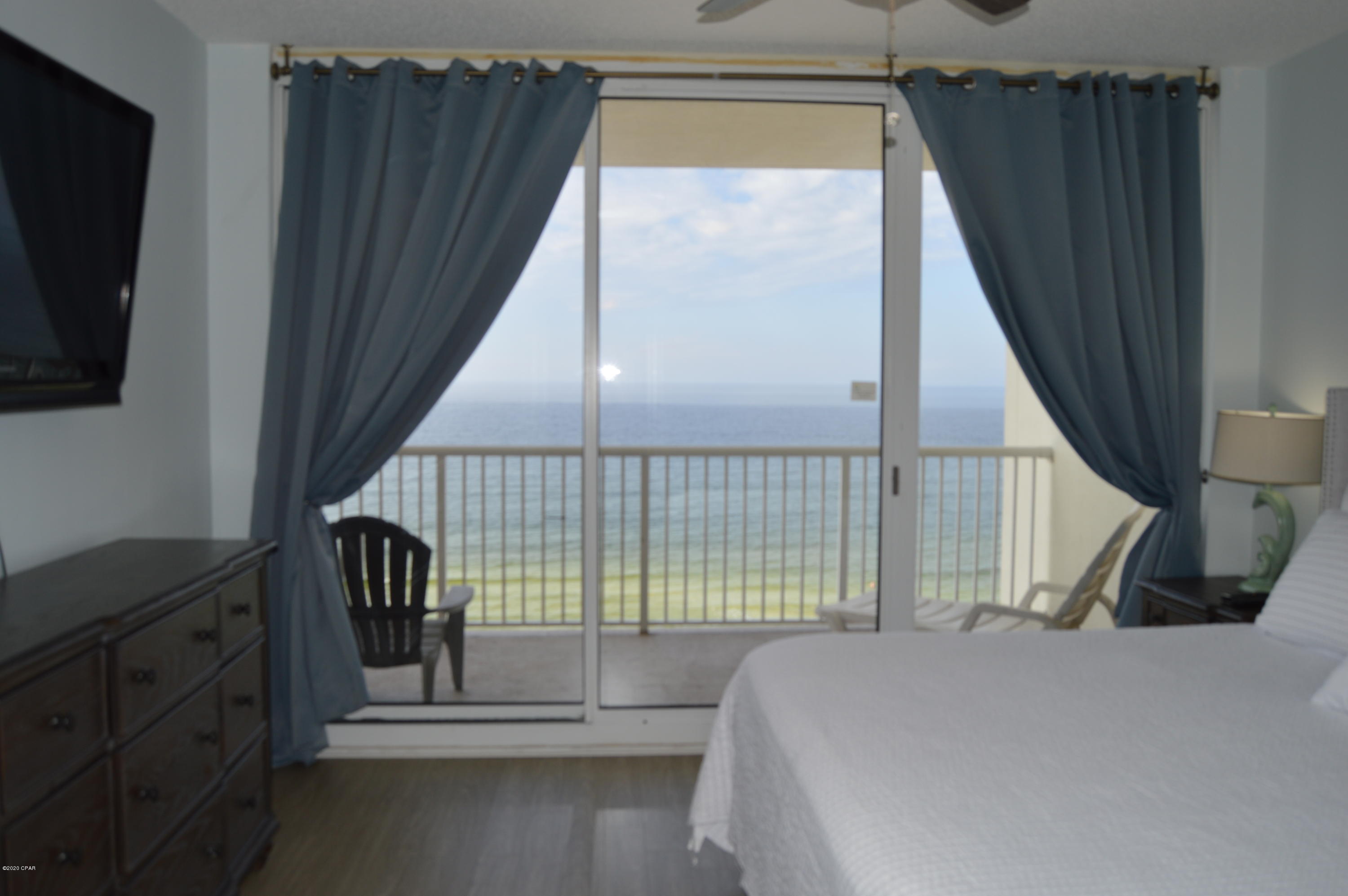 Majestic Beach Tower I - Residential