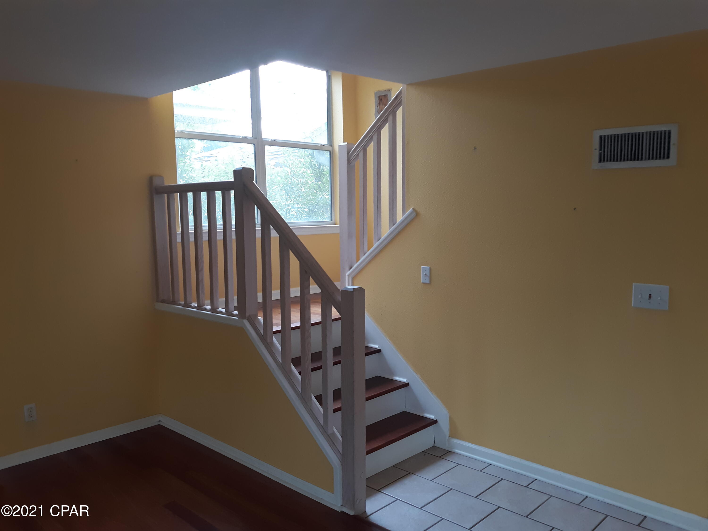 Scotts Ferry - Residential